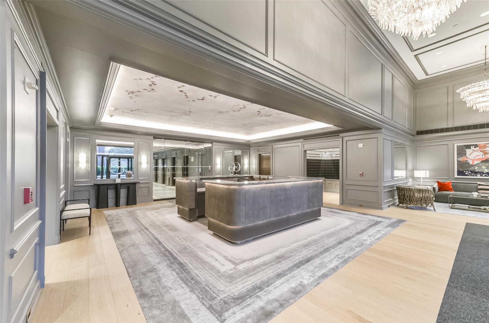 5100 San Felipe Street, #374E, Houston, TX 77056 Full lobby view with the concierge desk.