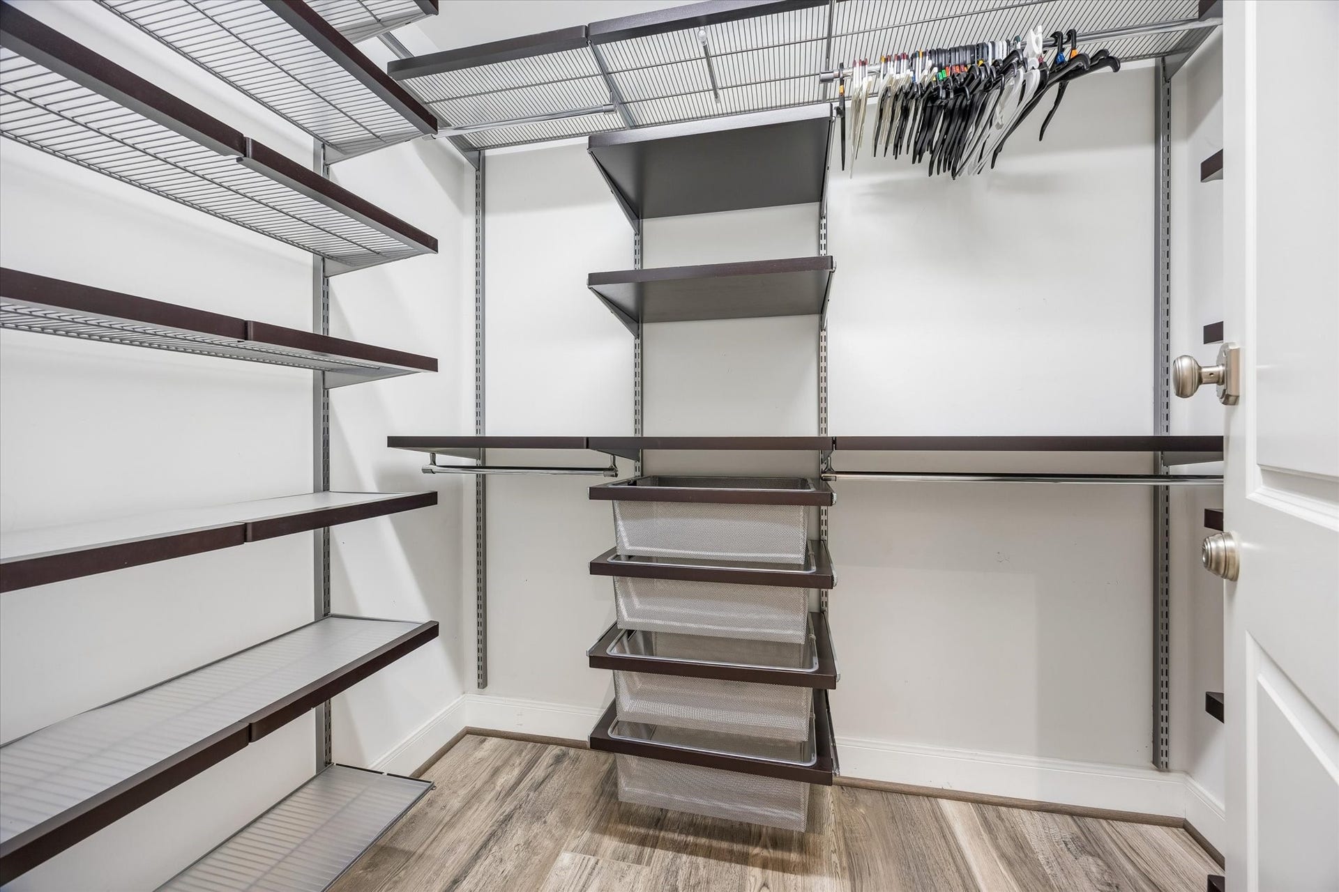 5100 San Felipe Street, #374E, Houston, TX 77056 5100 San Felipe Street, #374E, Houston, TX 77056