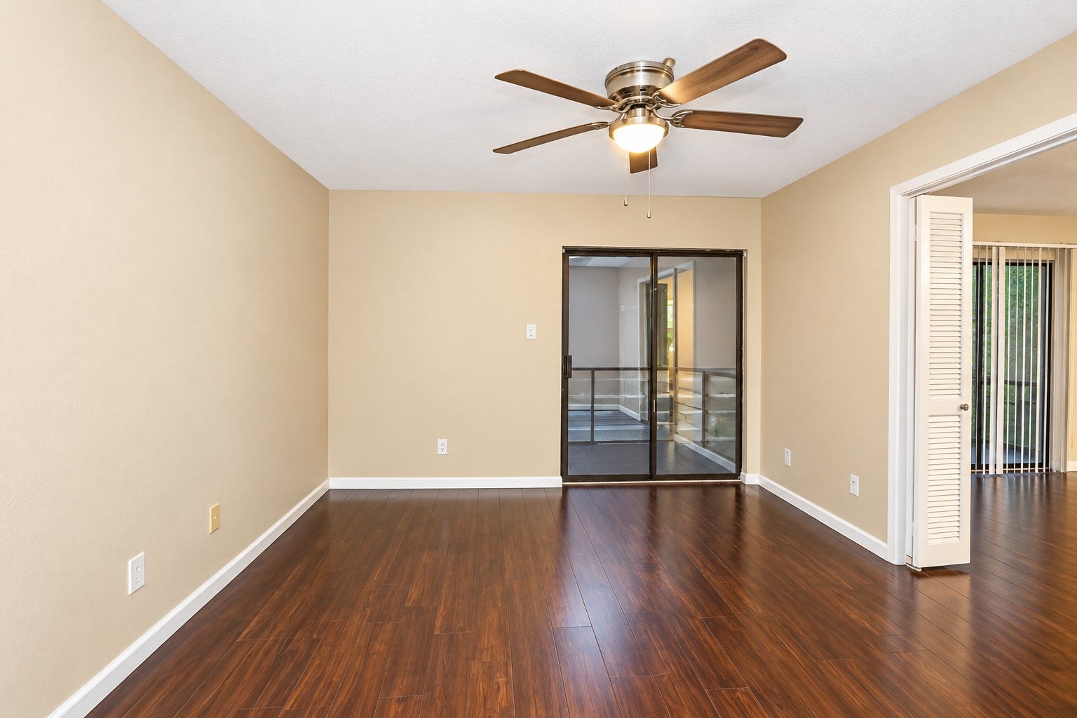 3035 Walnut Bend Lane, #33, Houston, TX 77042 3035 Walnut Bend Lane, #33, Houston, TX 77042