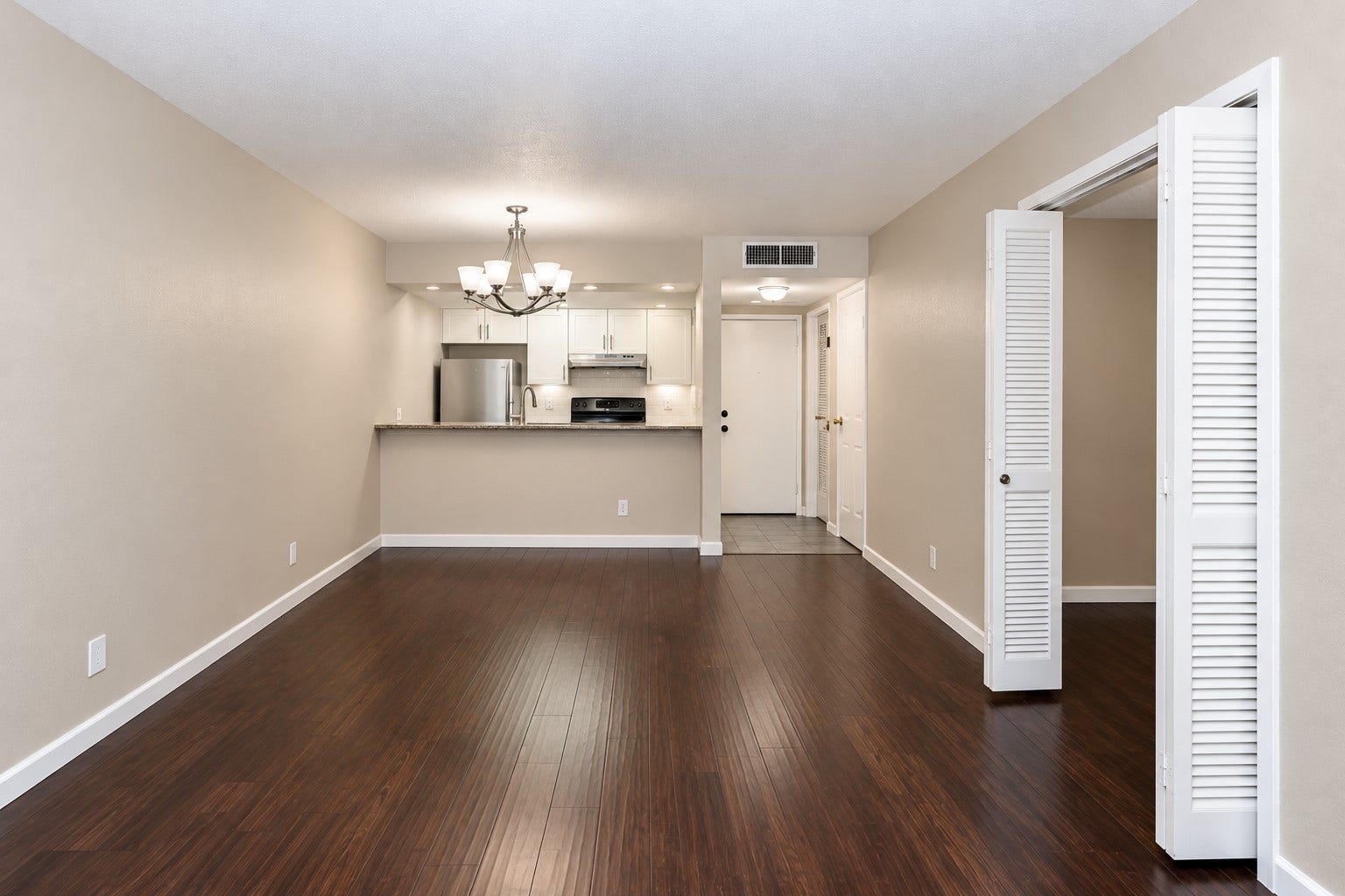 3035 Walnut Bend Lane, #33, Houston, TX 77042 3035 Walnut Bend Lane, #33, Houston, TX 77042