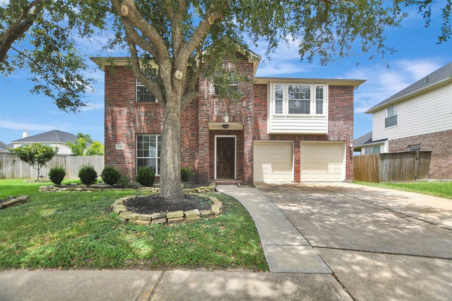 Property photo for 5410 Spring Oak Drive, Pasadena, TX
