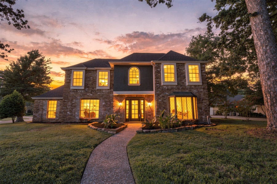 Property photo for 1922 Roanwood Drive, Houston, TX