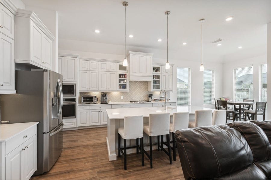 Property photo for 1329 Knollbridge Point Lane, Pinehurst, TX