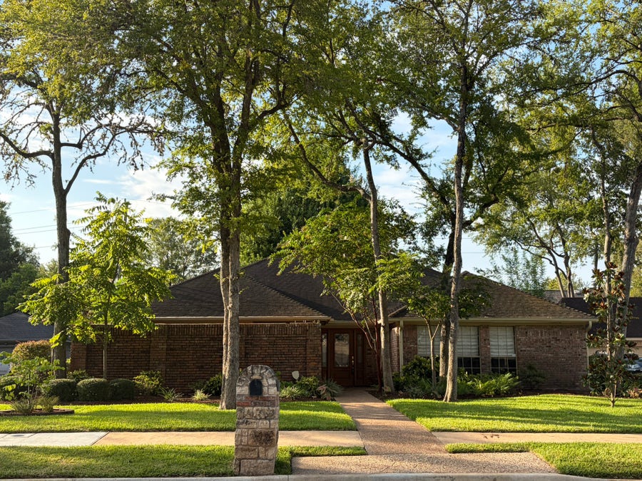 Property photo for 2019 Plantation Drive, Richmond, TX