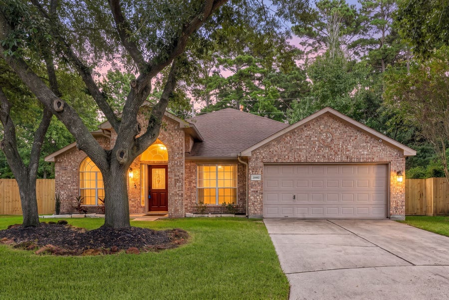 Property photo for 20102 Pinehaven Lane, Spring, TX