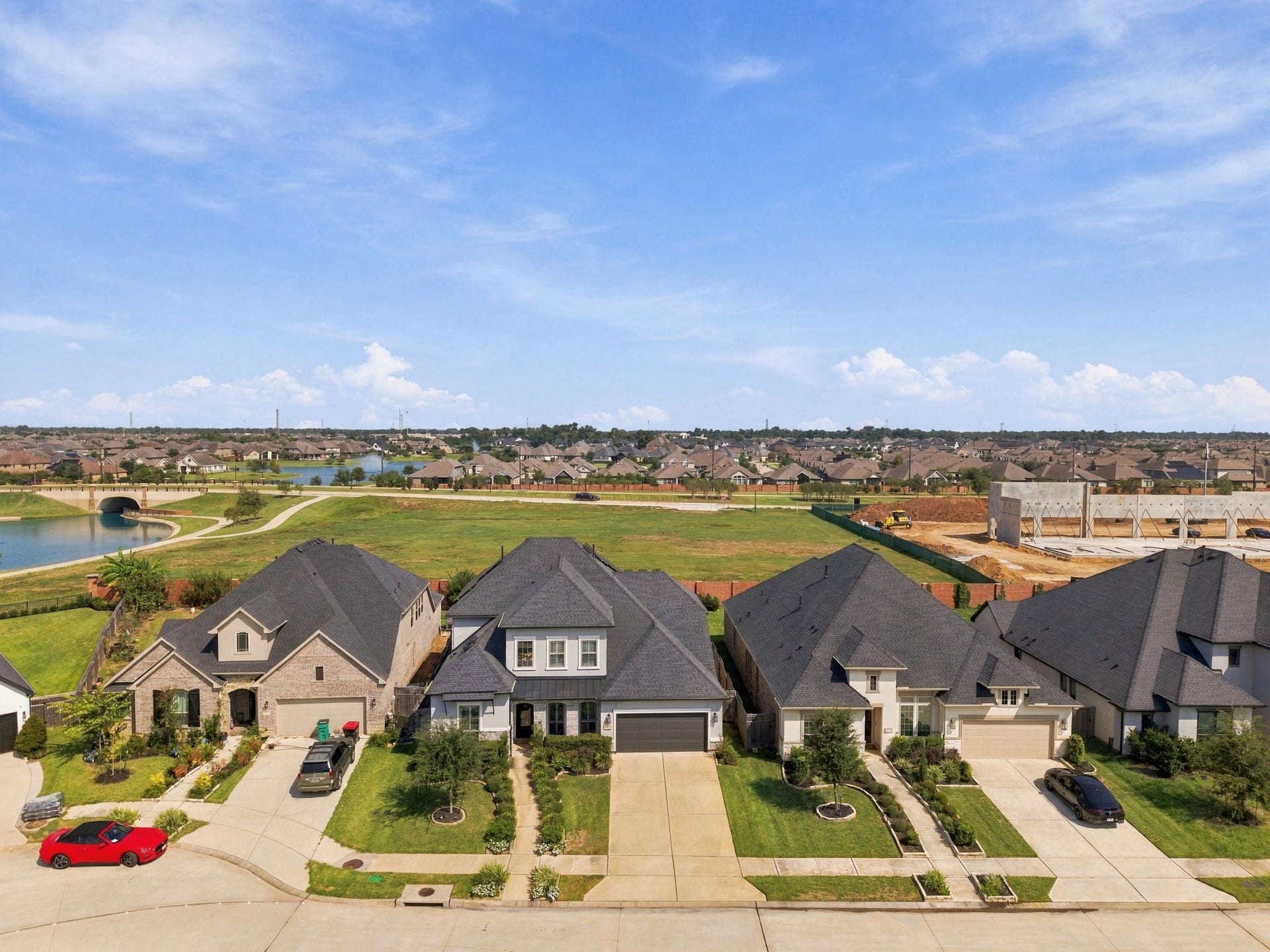 10511 Harvest Oak Court, Missouri City, TX 77459 10511 Harvest Oak Court, Missouri City, TX 77459