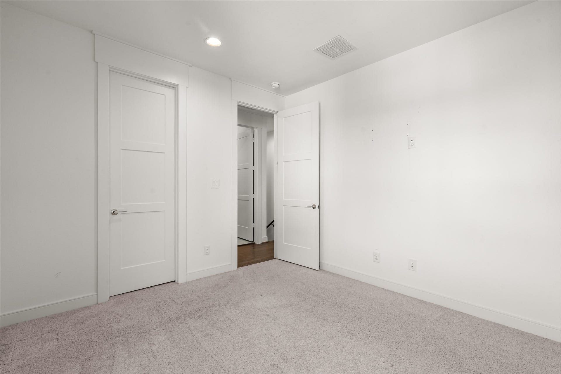 9811 Finch Falls Lane, Houston, TX 77080