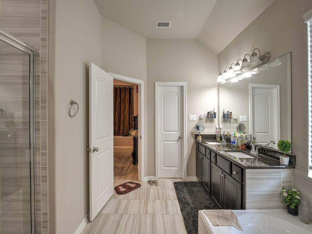 6127 Rosehill Harvest Loop, Katy, TX 77493 Primary bathroom