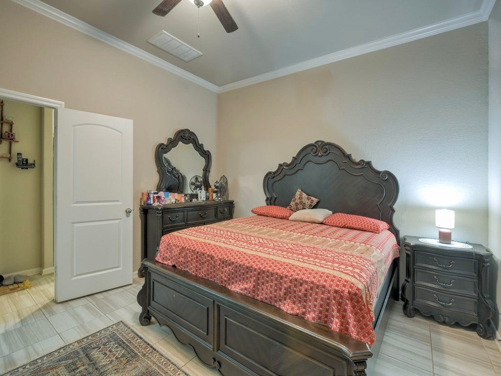 6127 Rosehill Harvest Loop, Katy, TX 77493 Primary bedroom