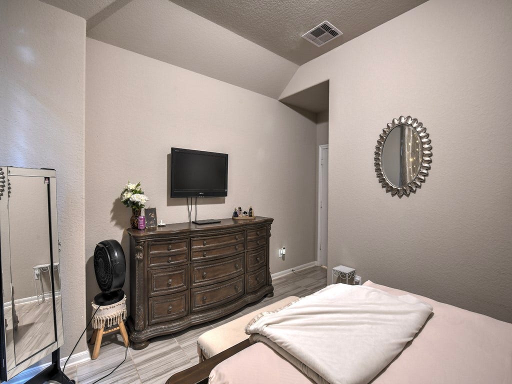 6127 Rosehill Harvest Loop, Katy, TX 77493 Bedroom 1