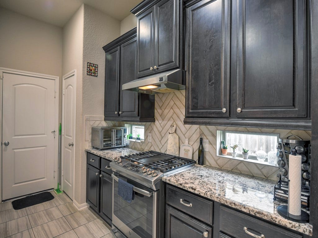 6127 Rosehill Harvest Loop, Katy, TX 77493 Kitchen