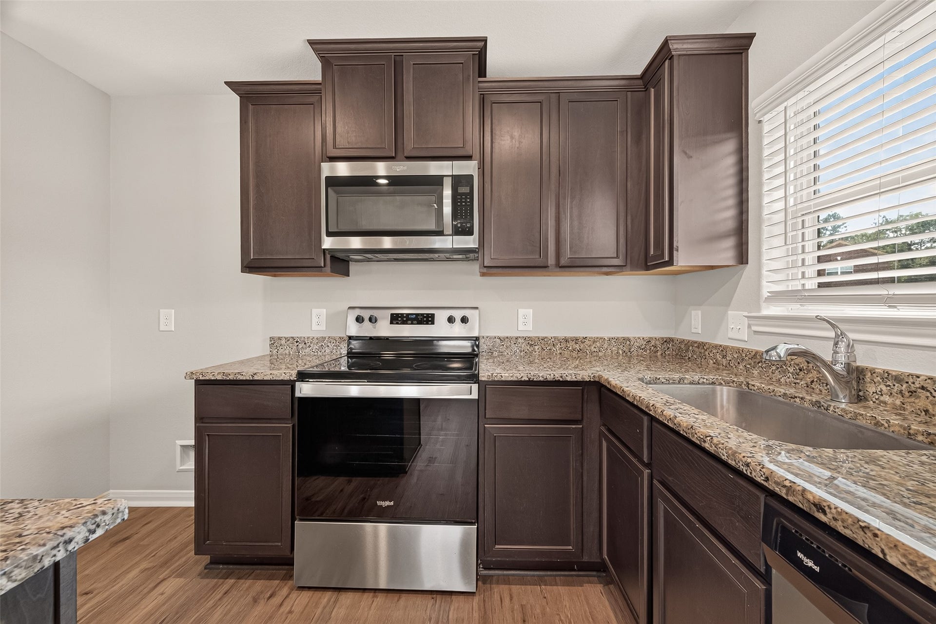 25405 Glacier Lake Drive, Cleveland, TX 77328