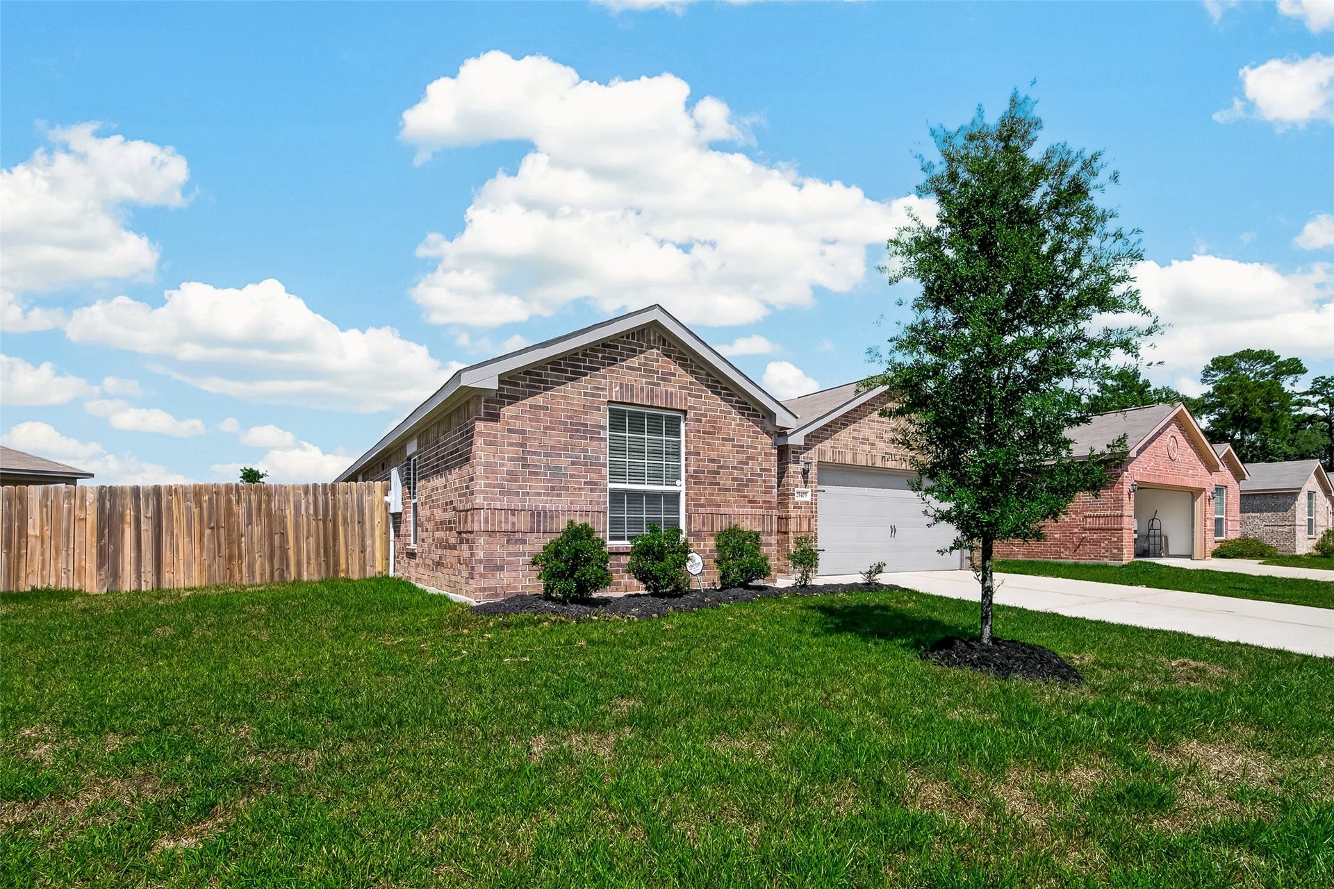 25405 Glacier Lake Drive, Cleveland, TX 77328