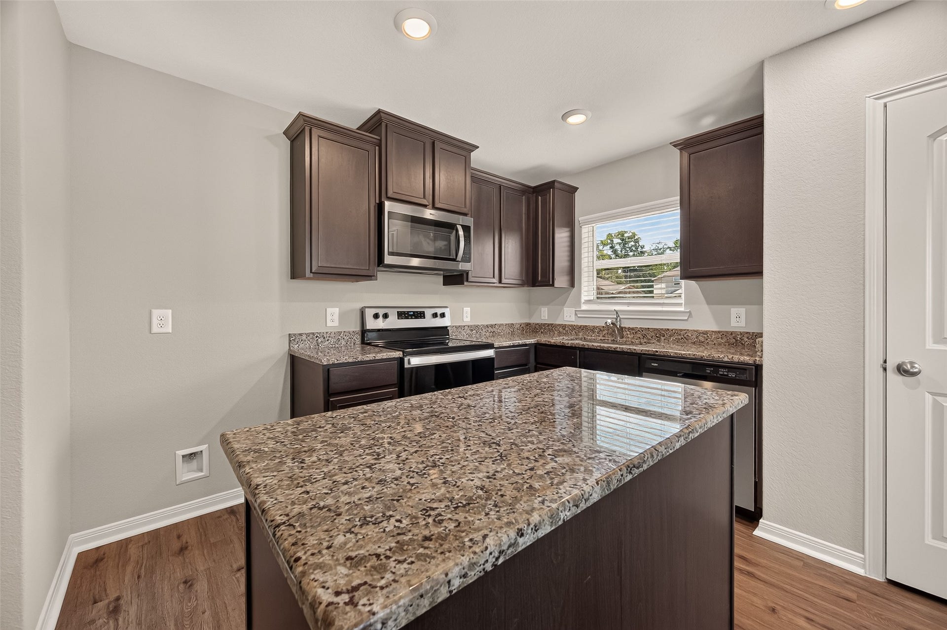 25405 Glacier Lake Drive, Cleveland, TX 77328