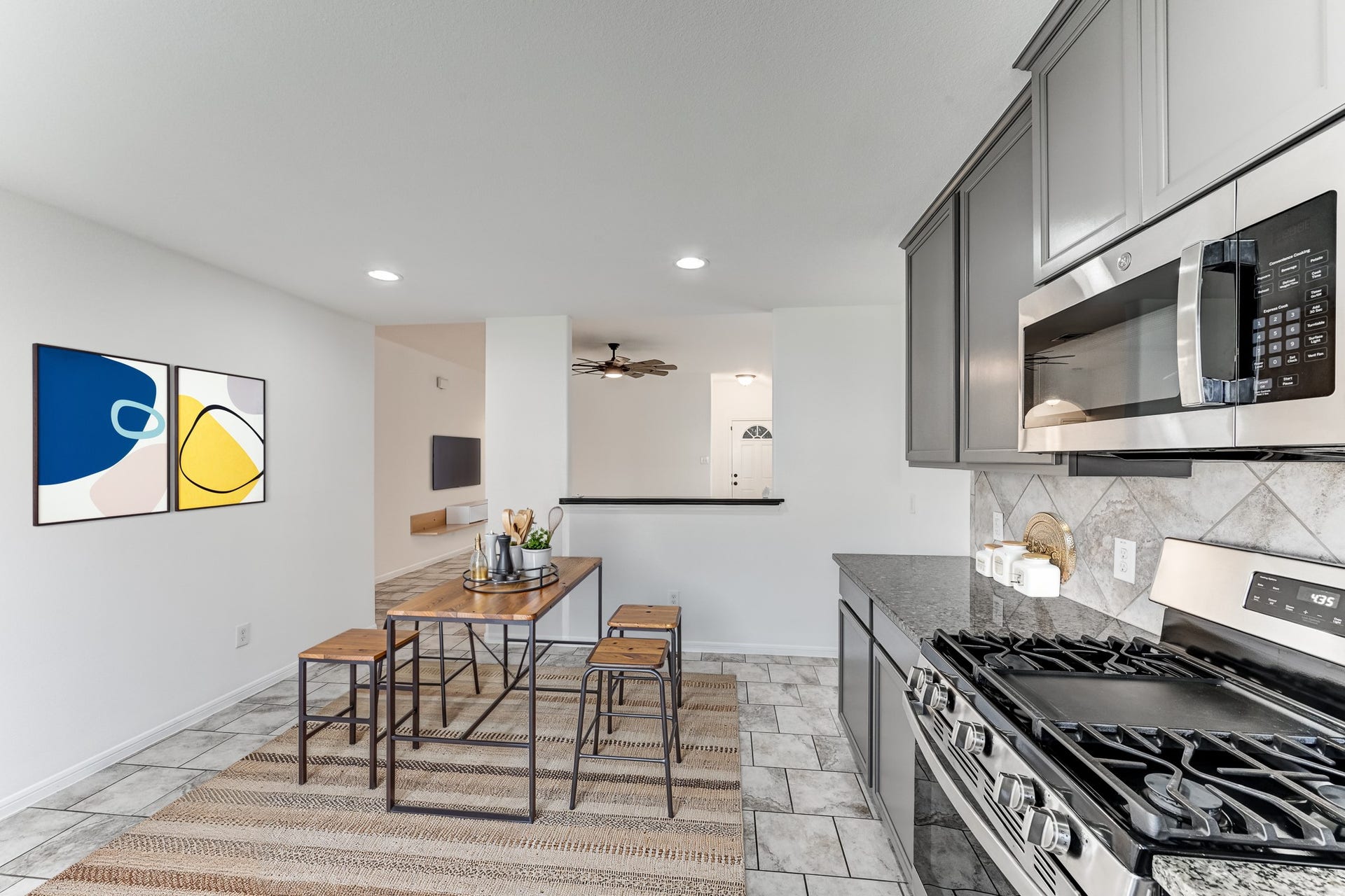 5426 Casa Batillo Drive, Katy, TX 77449 Virtually Staged - Kitchen