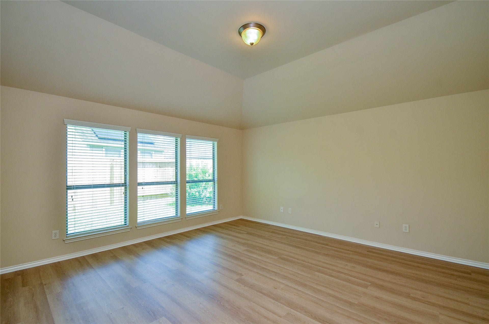 4438 Kirk Manor Court, Fresno, TX 77545 4438 Kirk Manor Court, Fresno, TX 77545