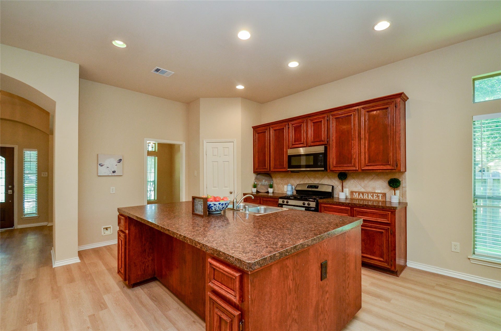 4438 Kirk Manor Court, Fresno, TX 77545 4438 Kirk Manor Court, Fresno, TX 77545