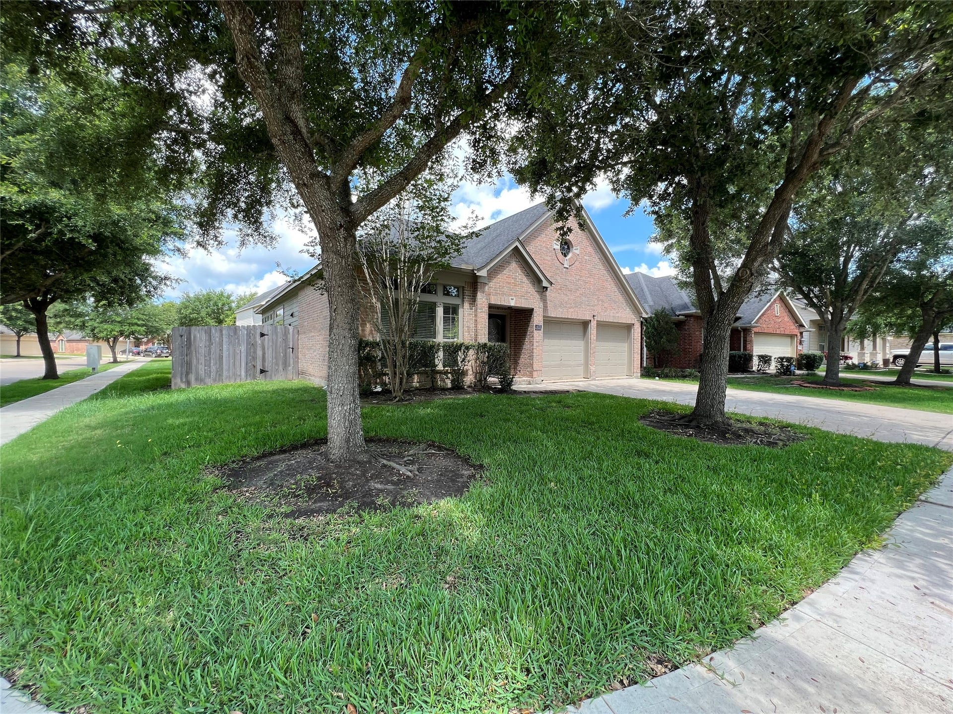 4438 Kirk Manor Court, Fresno, TX 77545 4438 Kirk Manor Court, Fresno, TX 77545
