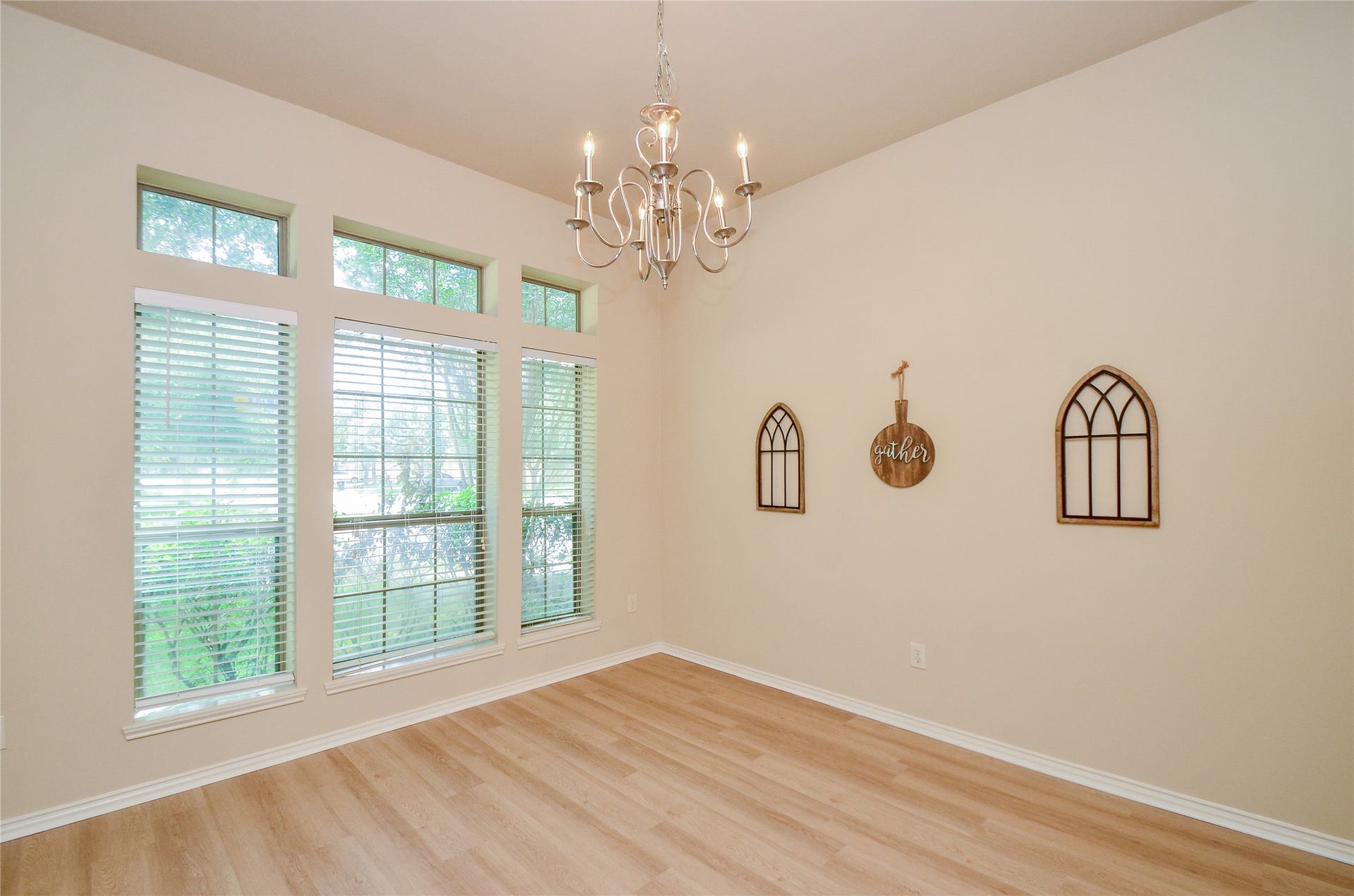 4438 Kirk Manor Court, Fresno, TX 77545 4438 Kirk Manor Court, Fresno, TX 77545