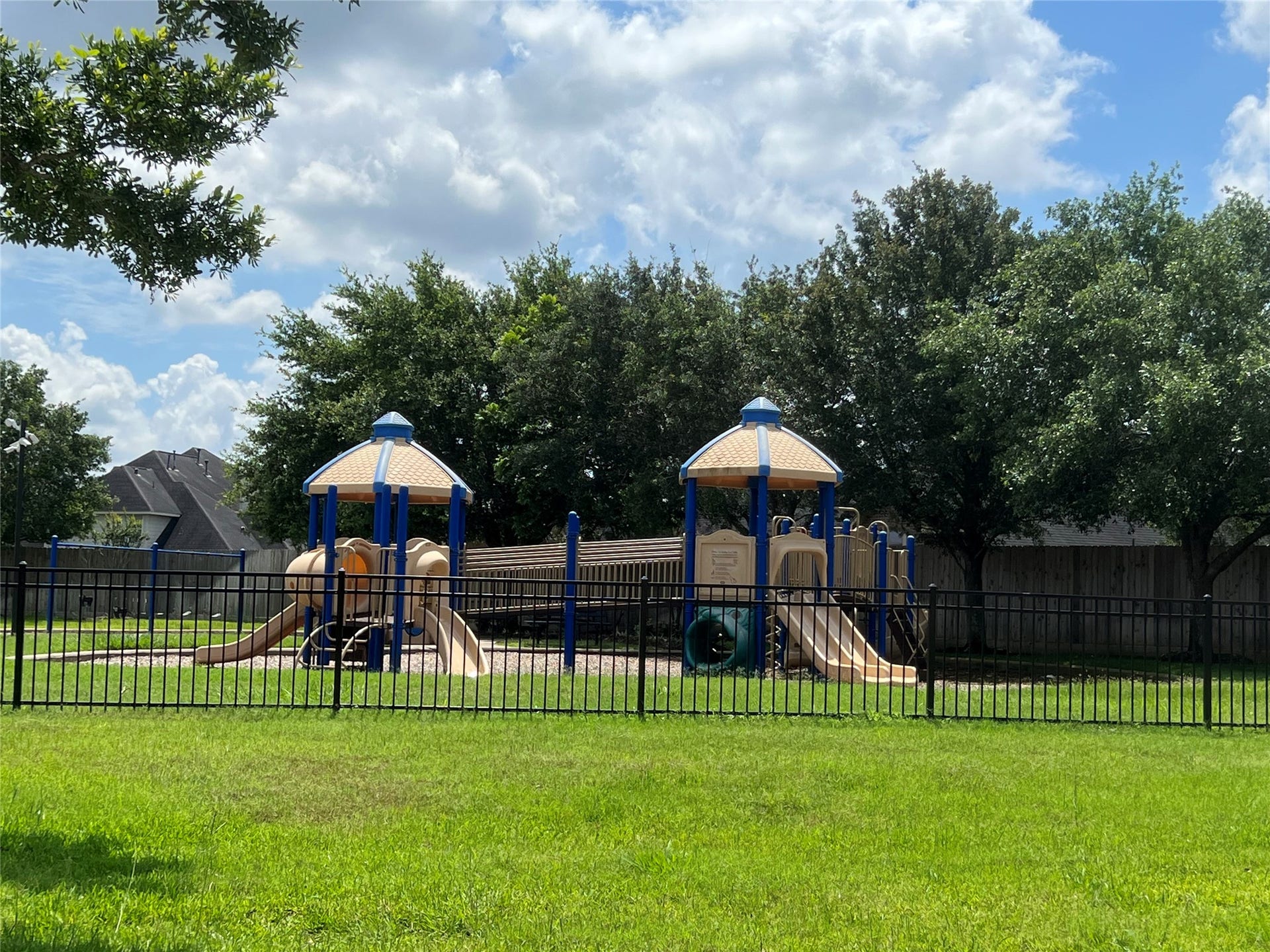 4438 Kirk Manor Court, Fresno, TX 77545 4438 Kirk Manor Court, Fresno, TX 77545