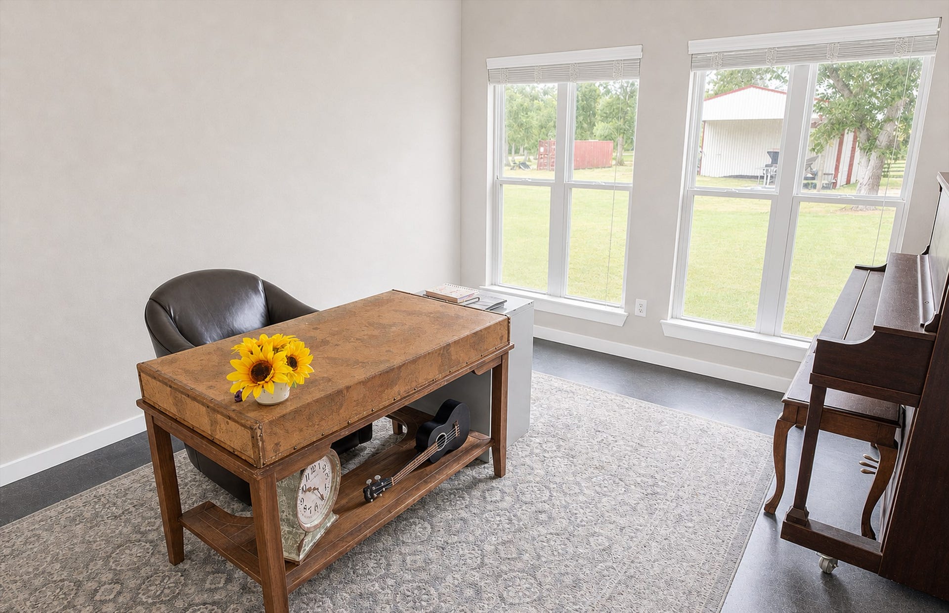 4924 County Road 819, Brazoria, TX 77422 Front Office or Formal Living Room