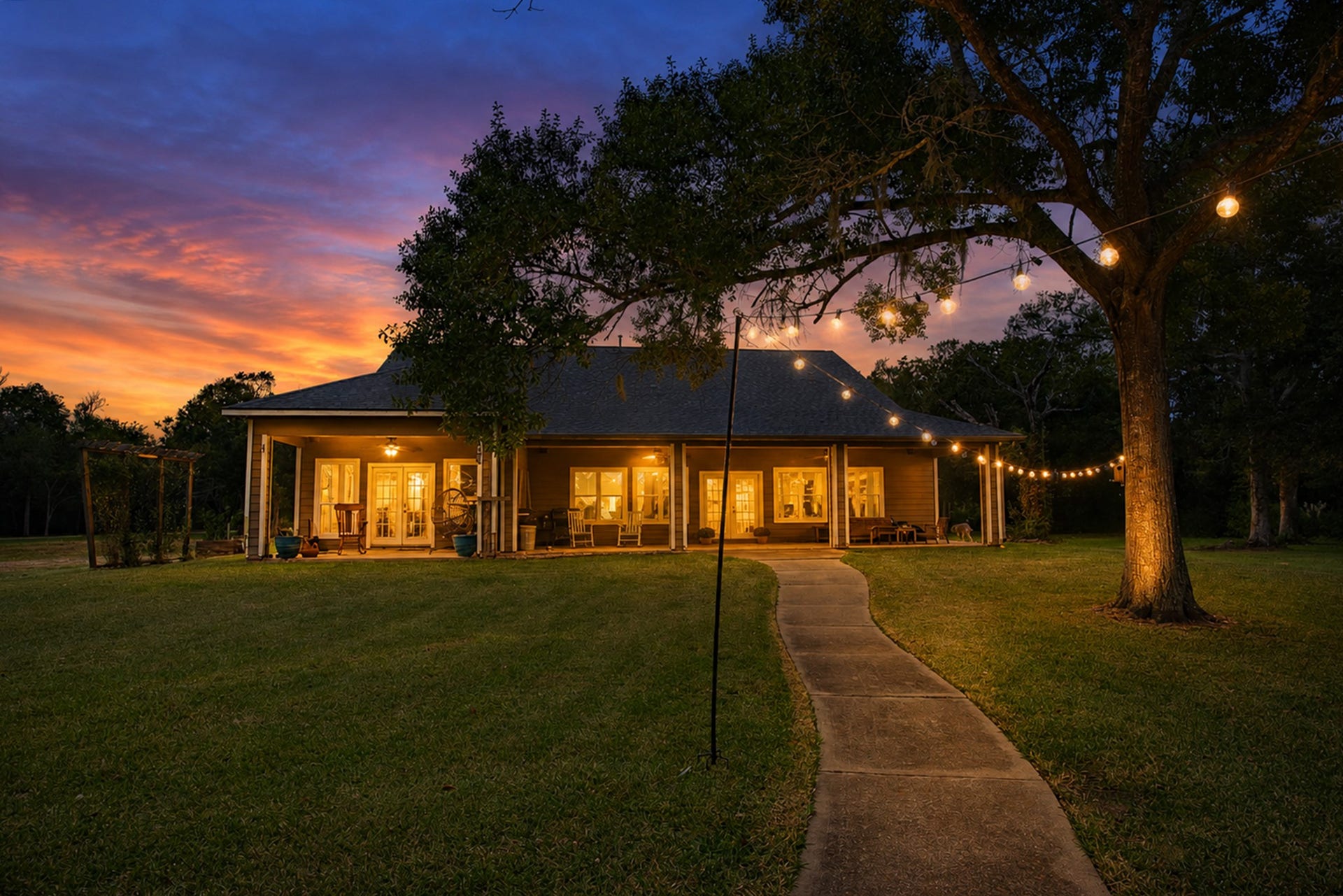 4924 County Road 819, Brazoria, TX 77422 Back View at Dusk