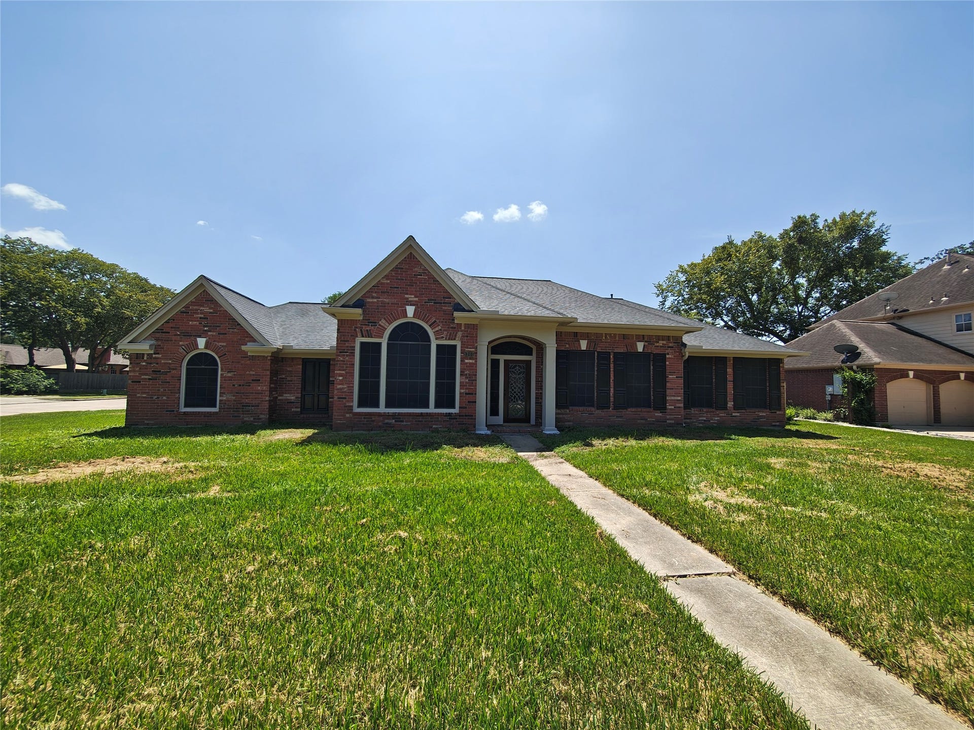 1301 Blueberry Lane, Friendswood, TX 77546 1301 Blueberry Lane, Friendswood, TX 77546