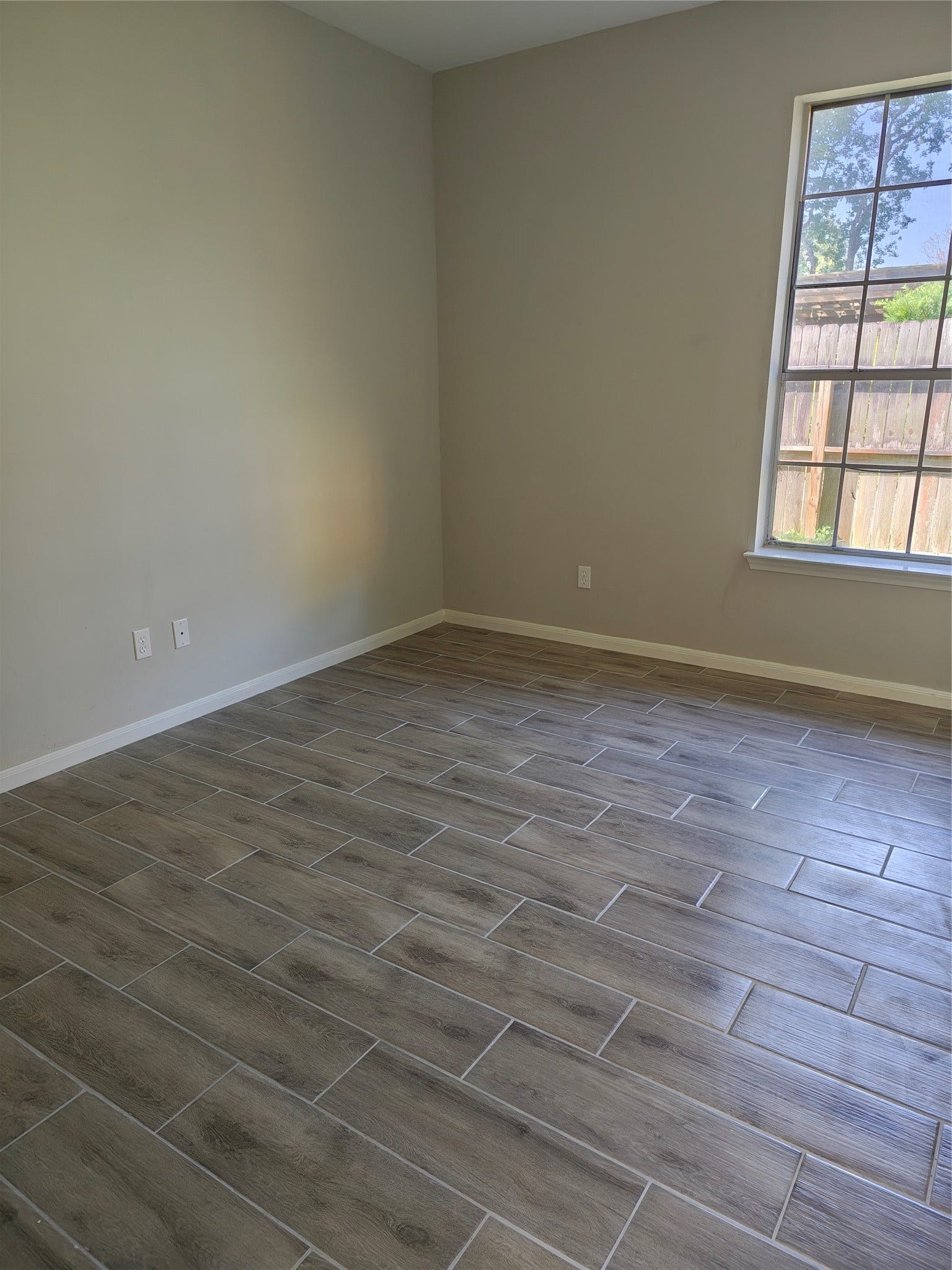 1301 Blueberry Lane, Friendswood, TX 77546 1301 Blueberry Lane, Friendswood, TX 77546