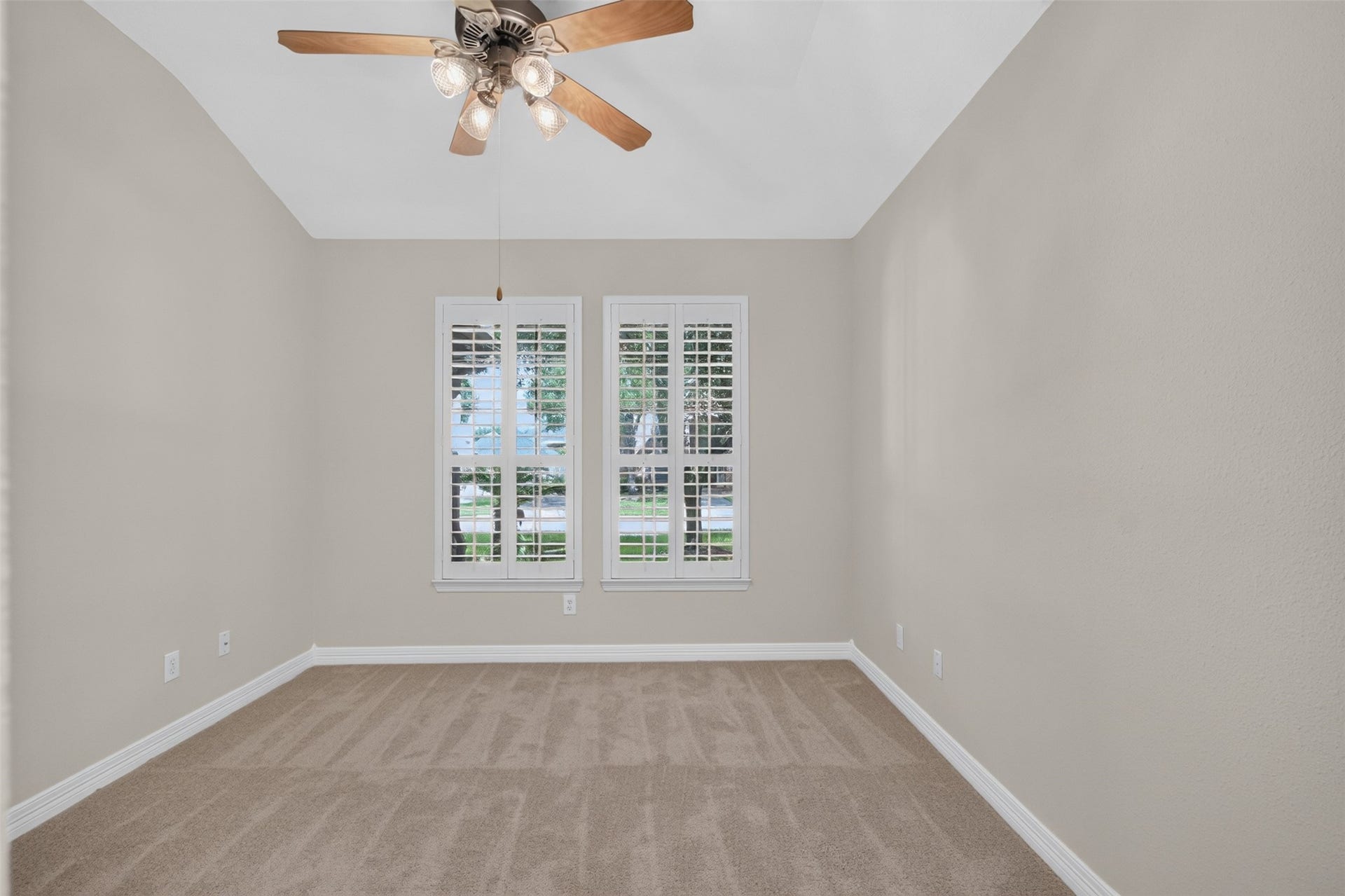 5923 Scarlett Bay Court, Katy, TX 77450 Bedroom 2