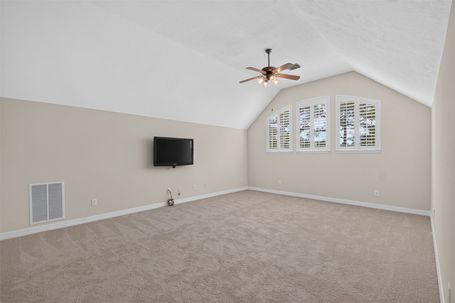 5923 Scarlett Bay Court, Katy, TX 77450 Game/flex room in half story