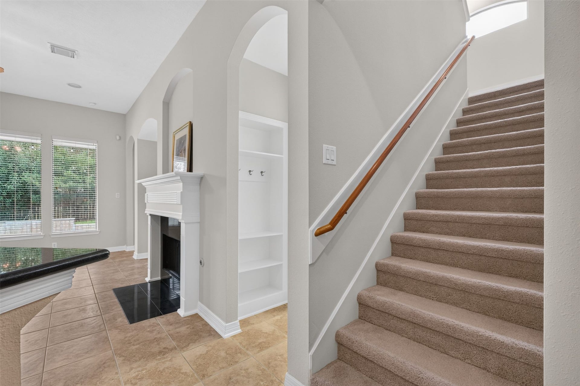 5923 Scarlett Bay Court, Katy, TX 77450 Stairs to half story