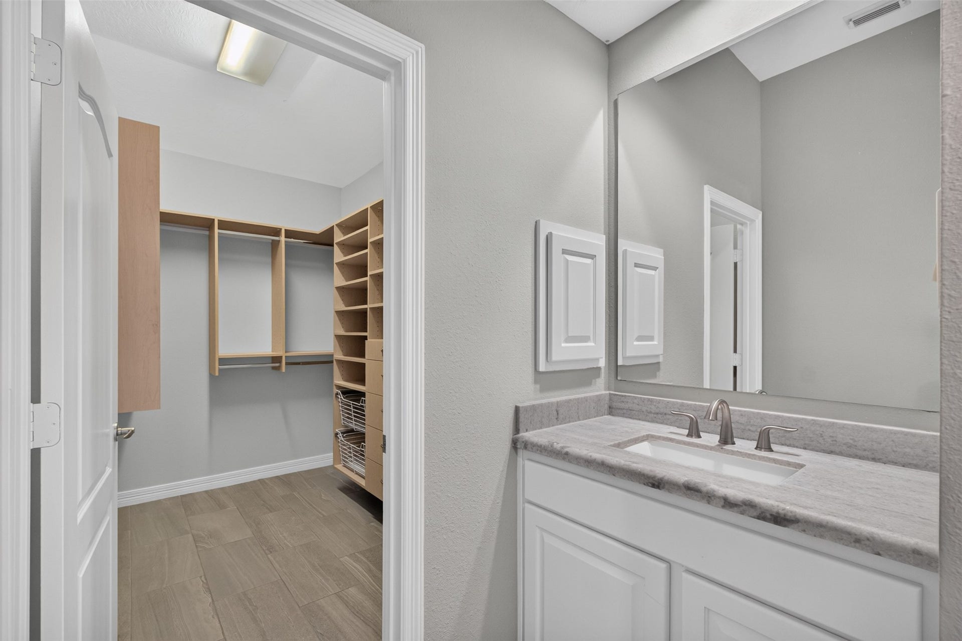 5923 Scarlett Bay Court, Katy, TX 77450 Primary Bath
