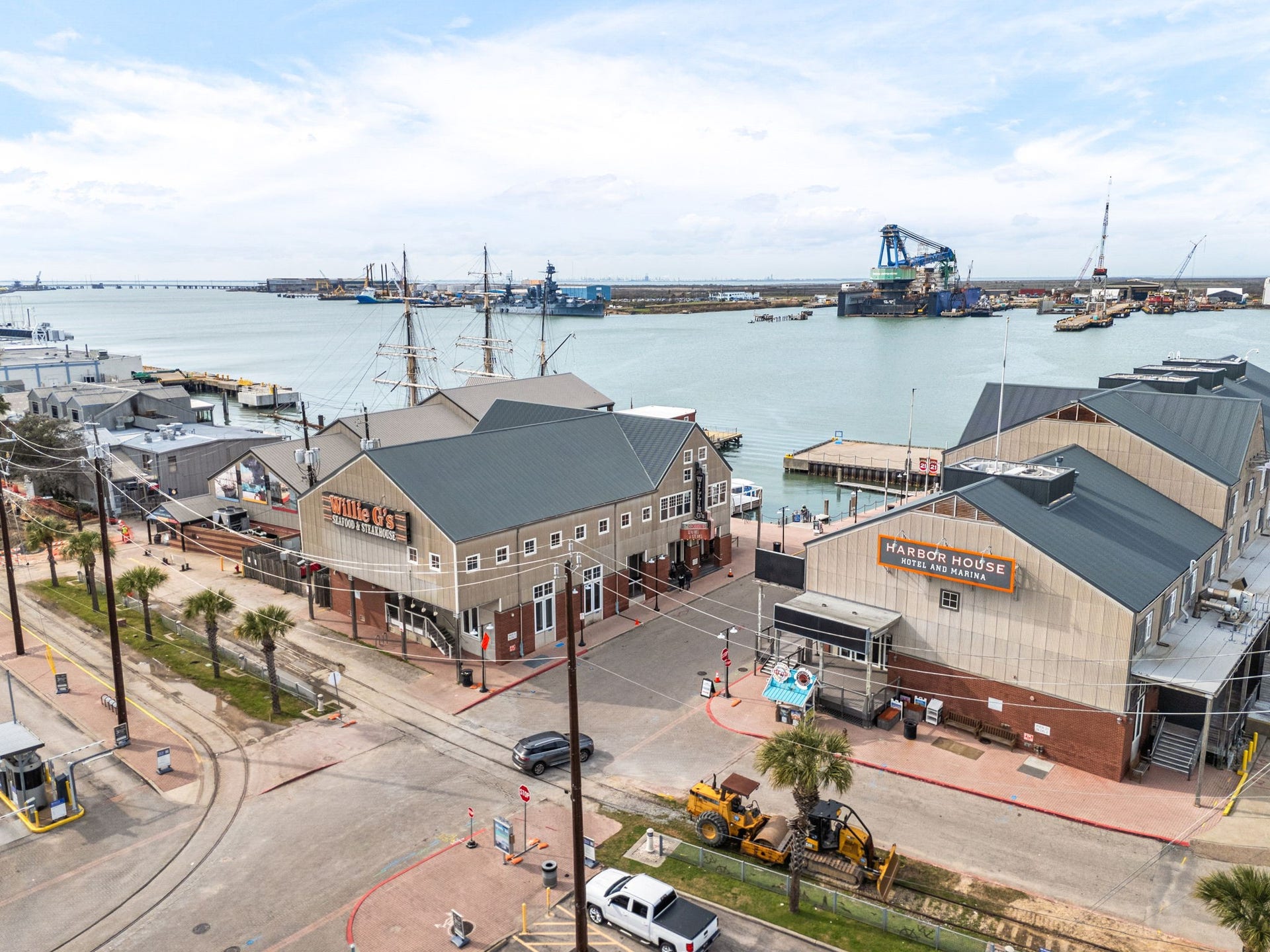 2208 Post Office Street, #302, Galveston, TX 77550 2208 Post Office Street, #302, Galveston, TX 77550