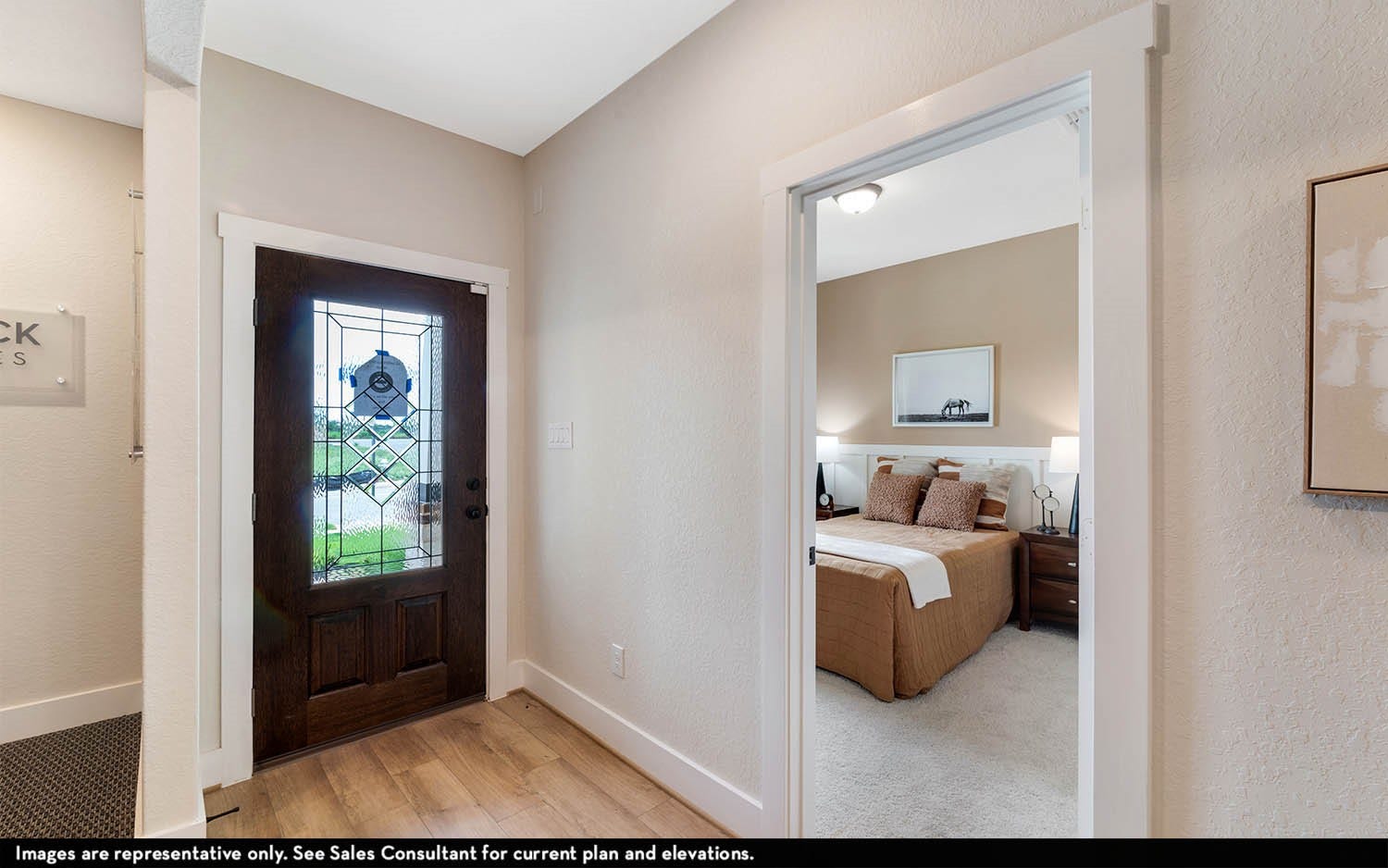 5205 Cypress Rose Drive, Pearland, TX 77584 Entrance foyer
