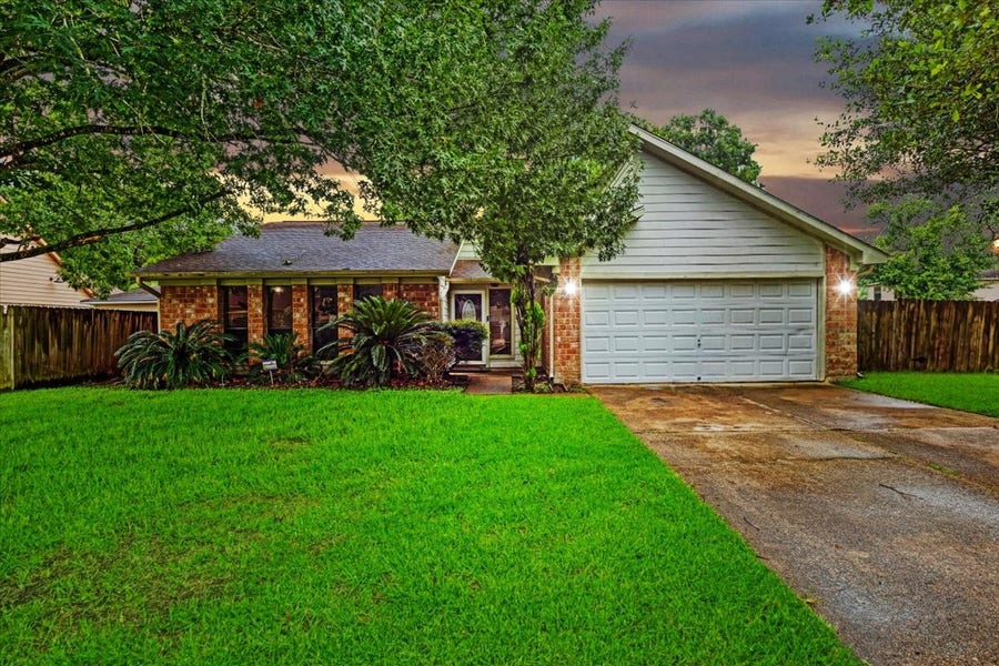 Property photo for 9806 Sagecastle Lane, Houston, TX