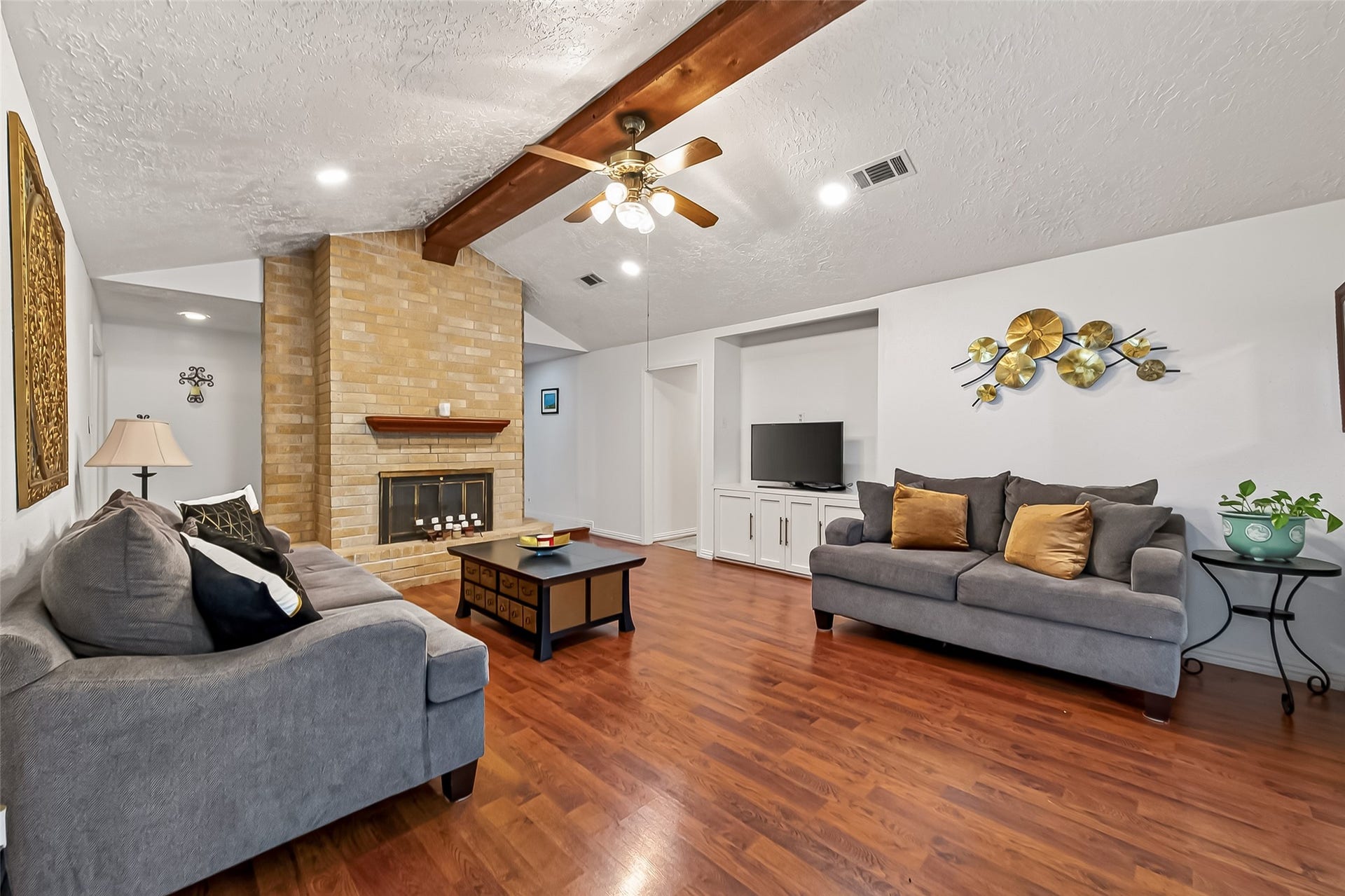 12302 Meadowdale Drive, Meadows Place, TX 77477 12302 Meadowdale Drive, Meadows Place, TX 77477