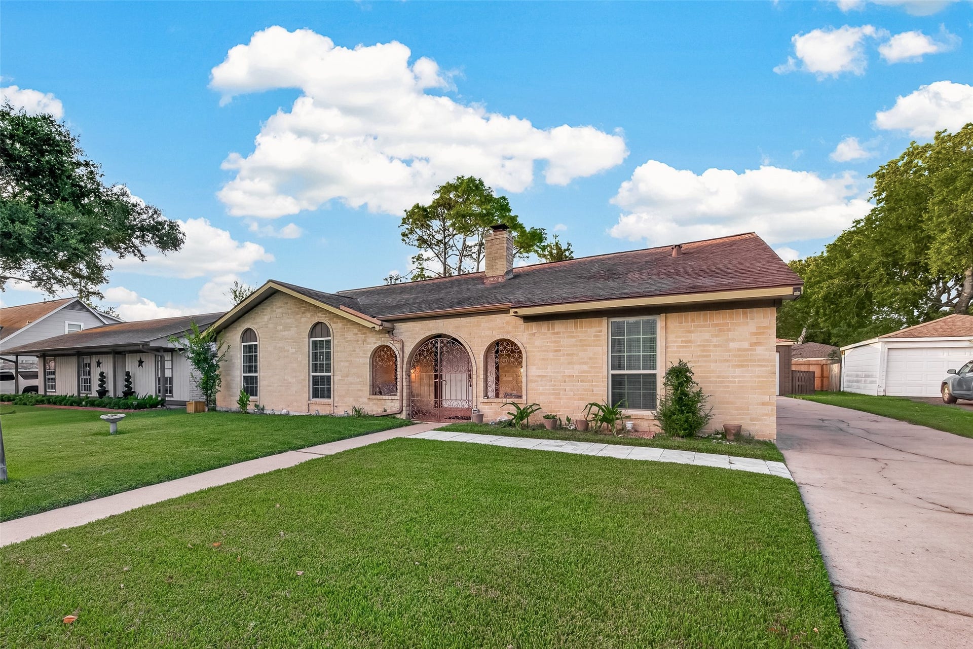 12302 Meadowdale Drive, Meadows Place, TX 77477 12302 Meadowdale Drive, Meadows Place, TX 77477