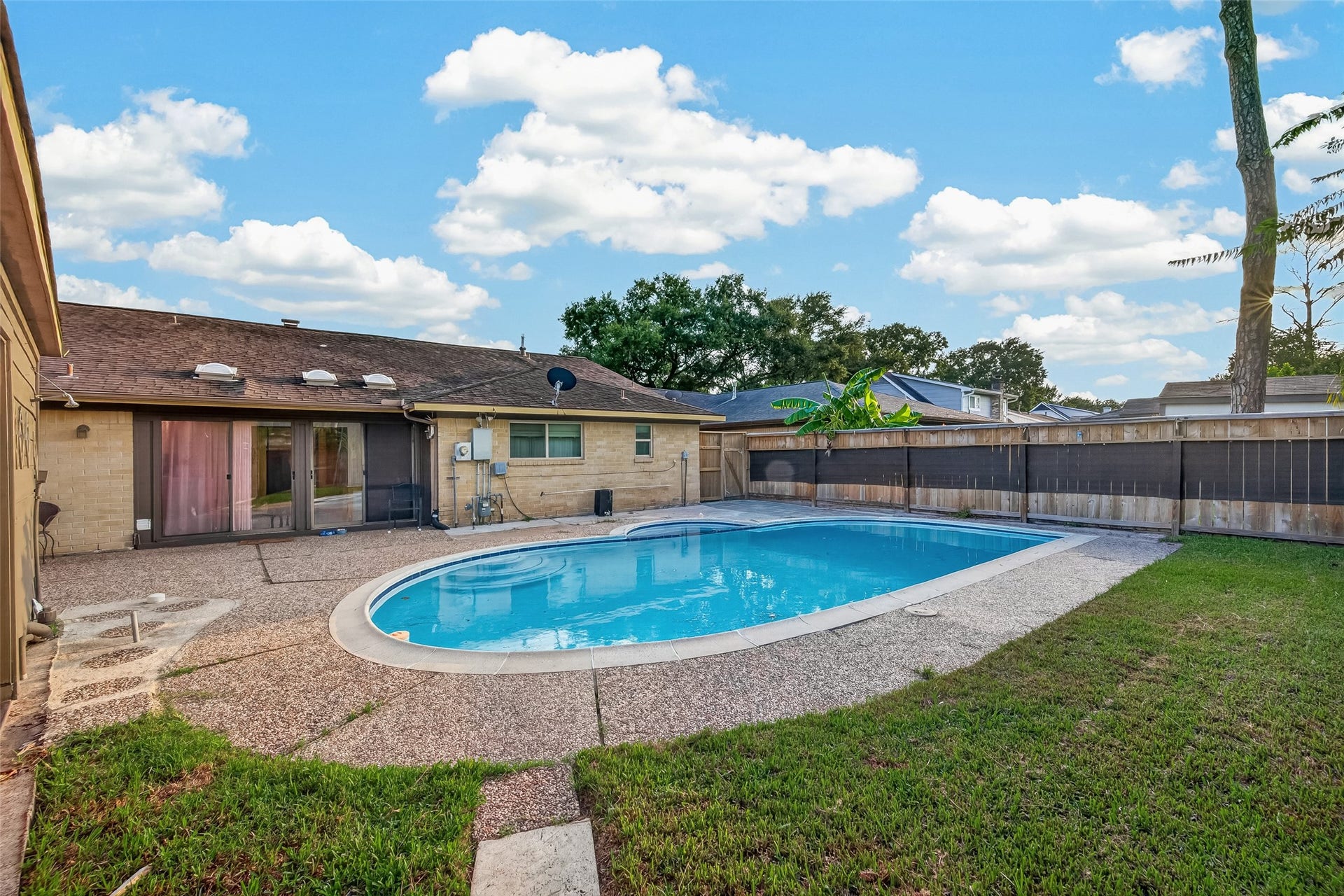 12302 Meadowdale Drive, Meadows Place, TX 77477 12302 Meadowdale Drive, Meadows Place, TX 77477