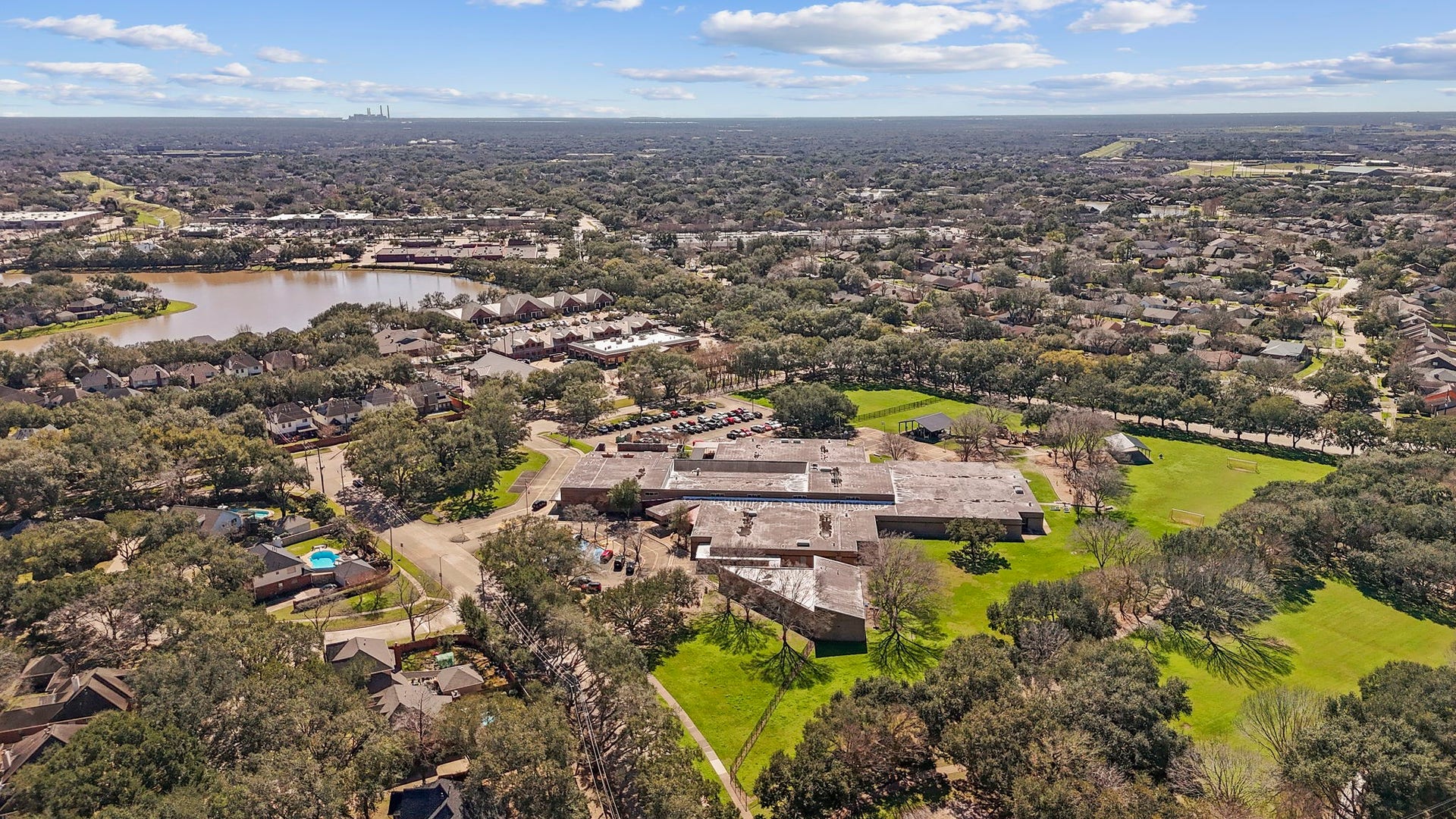 2027 Richland Ct Court, Sugar Land, TX 77478 2027 Richland Ct Court, Sugar Land, TX 77478