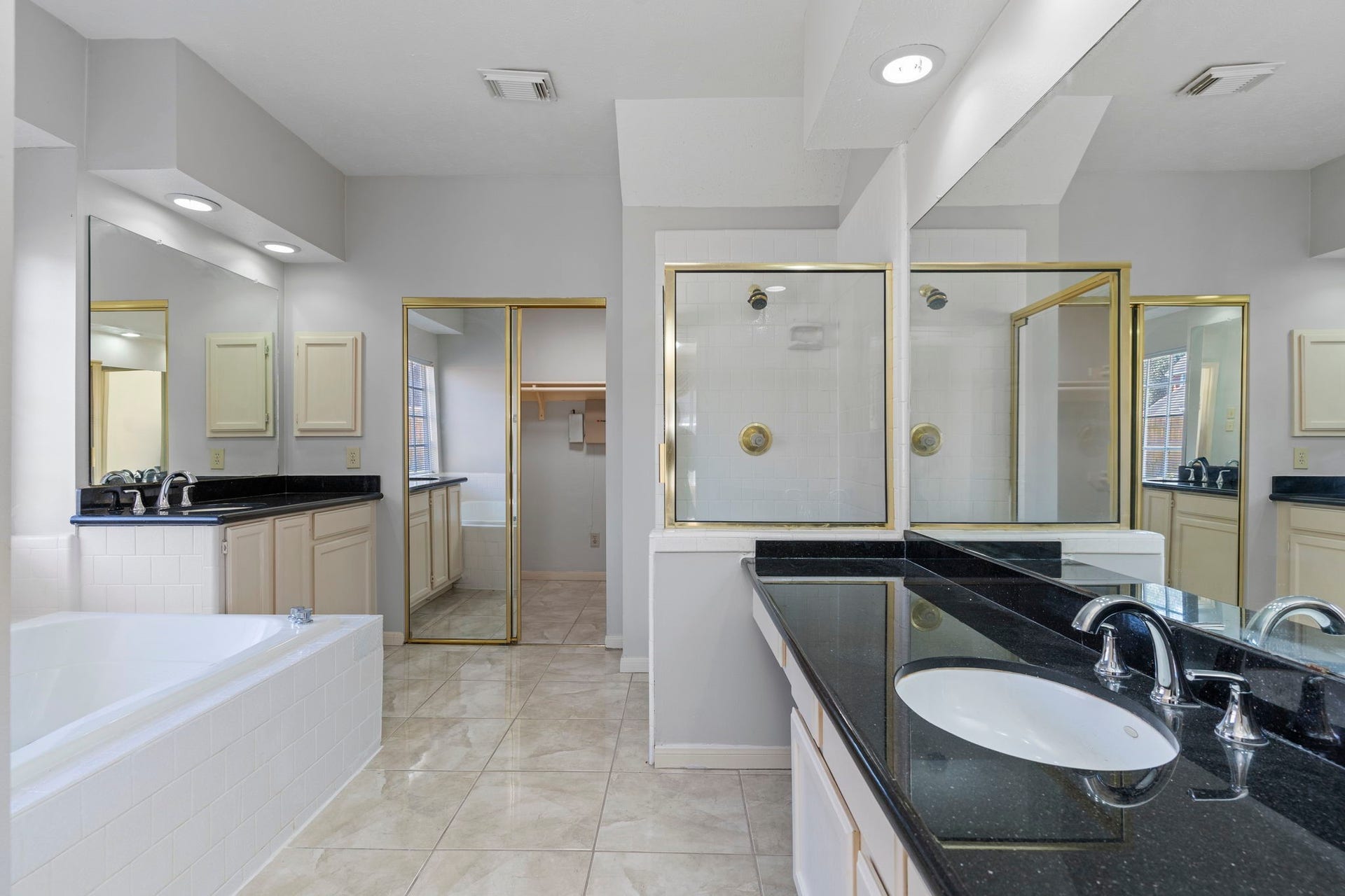 2027 Richland Ct Court, Sugar Land, TX 77478 2027 Richland Ct Court, Sugar Land, TX 77478