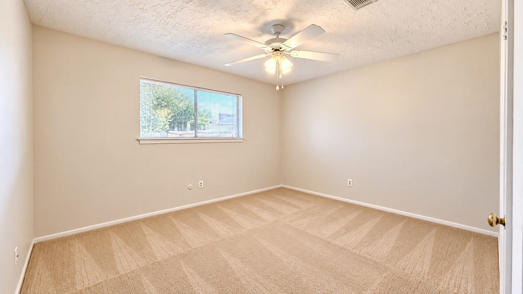 12314 Dorrance Lane, Meadows Place, TX 77477 Third bedroom.