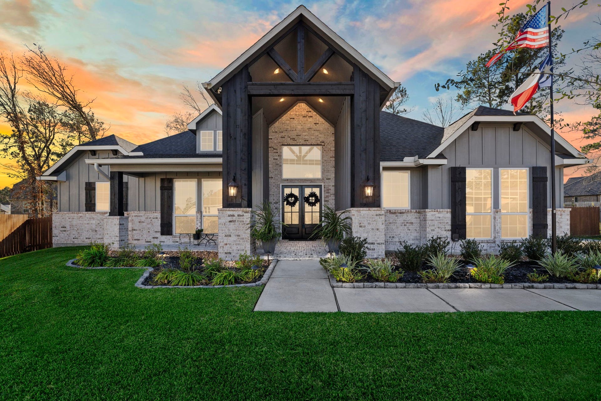 40901 Mauser Lane, Magnolia, TX 77354 This stunning custom home makes a memorable first impression, sitting proudly on a massive cul-de-sac lot in Mostyn Manor Reserve with exceptional curb appeal and a thoughtfully designed 1.5-story layout.