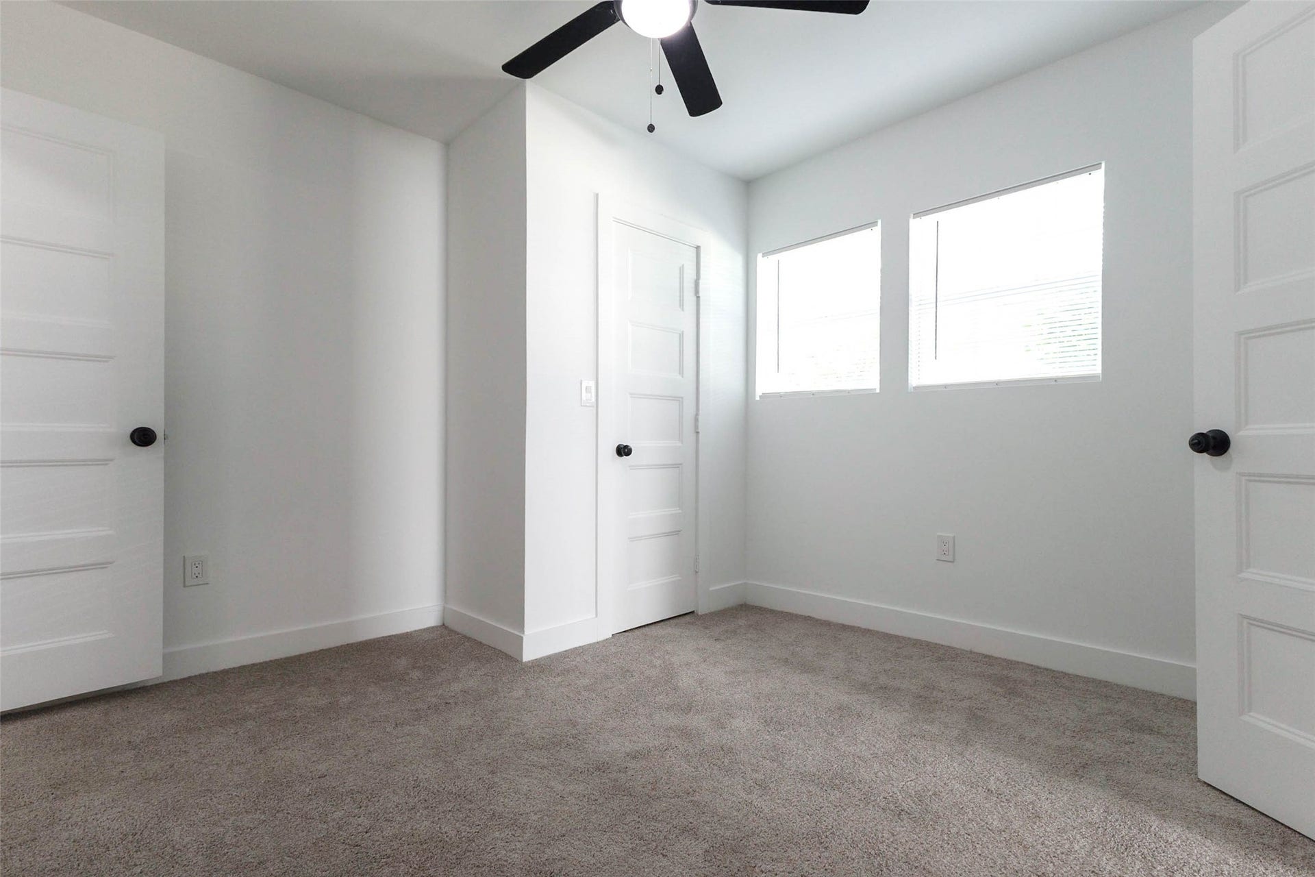 1406 Locklaine Drive, Pasadena, TX 77502 1406 Locklaine Drive, Pasadena, TX 77502