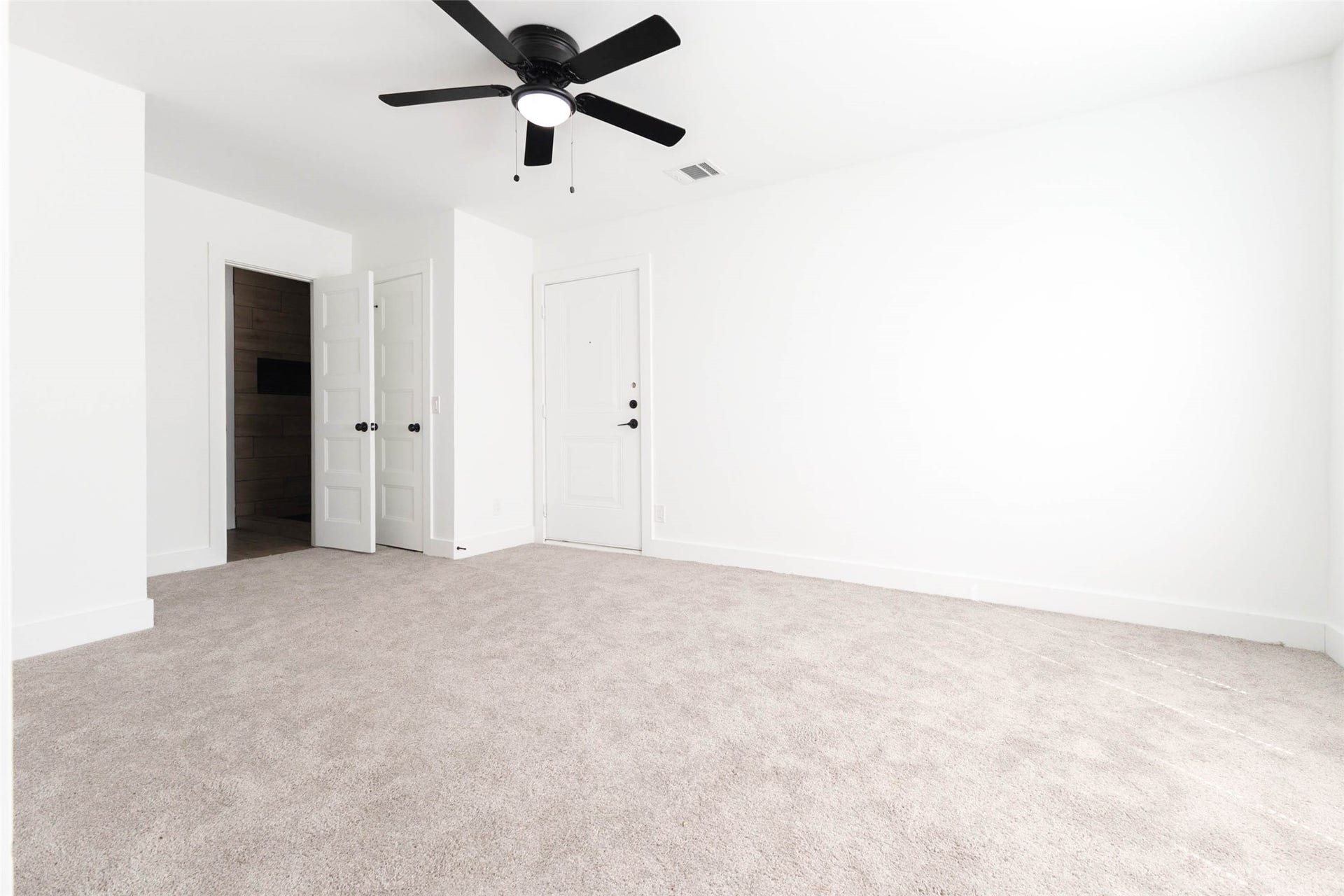 1406 Locklaine Drive, Pasadena, TX 77502 1406 Locklaine Drive, Pasadena, TX 77502