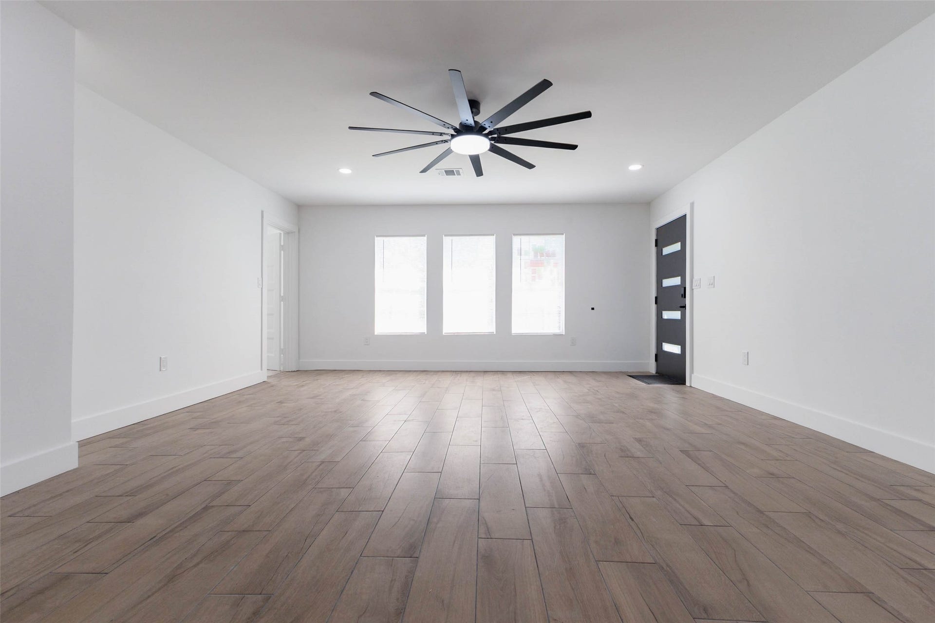 1406 Locklaine Drive, Pasadena, TX 77502 1406 Locklaine Drive, Pasadena, TX 77502