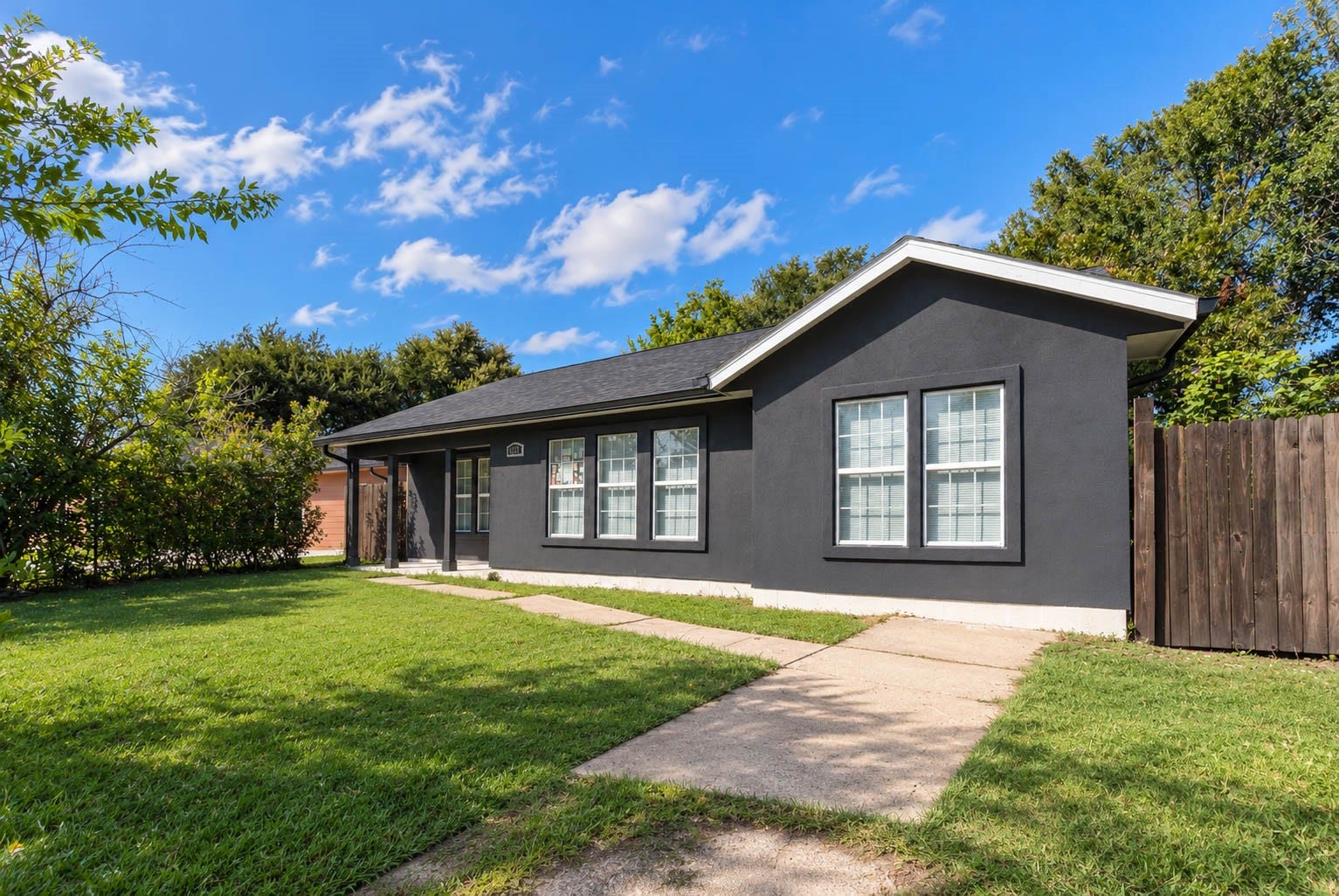 1406 Locklaine Drive, Pasadena, TX 77502 1406 Locklaine Drive, Pasadena, TX 77502