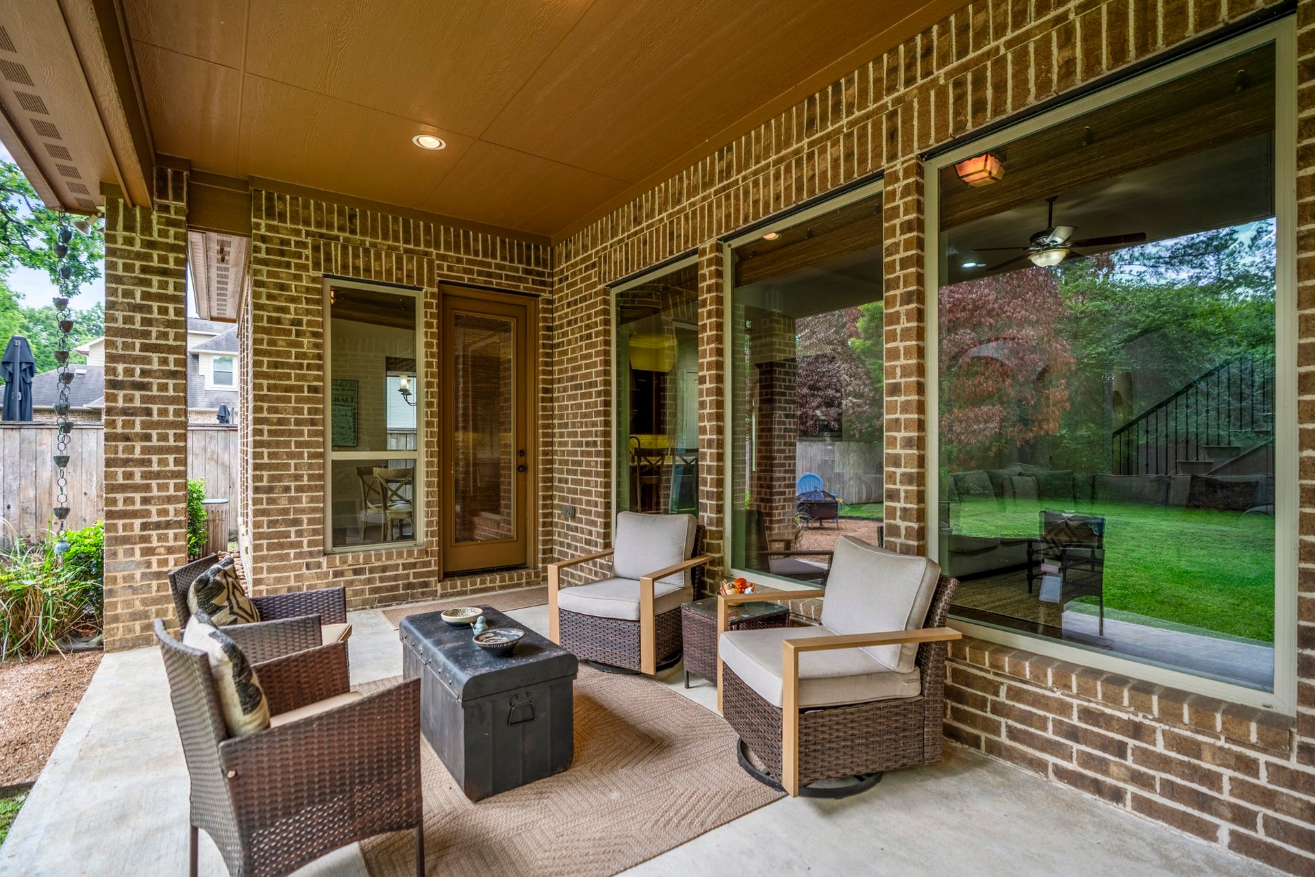 Morning coffee or an evening nightcap are always better outdoors.