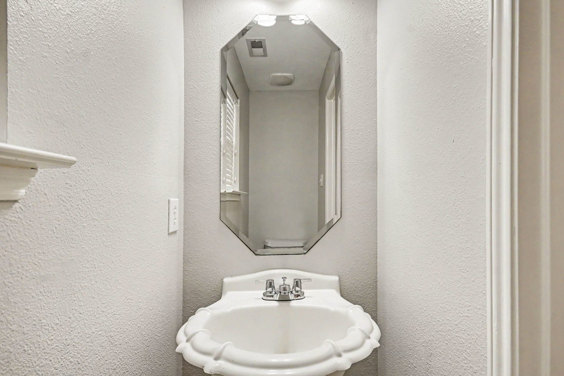 1502 Chandler Park Lane, Fresno, TX 77545 1502 Chandler Park Lane, Fresno, TX 77545