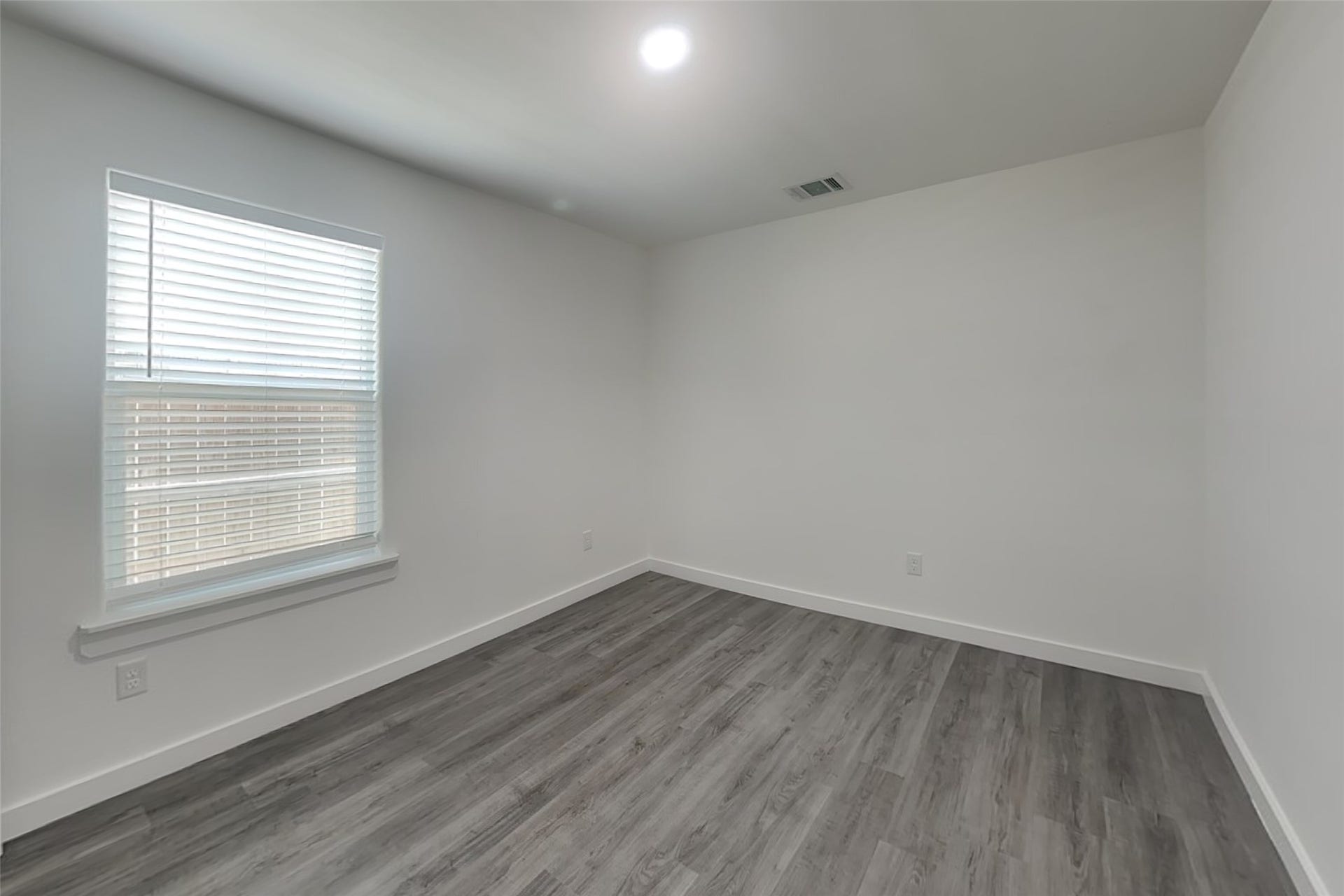 7629 Sundown Drive, #A, Houston, TX 77028 7629 Sundown Drive, #A, Houston, TX 77028
