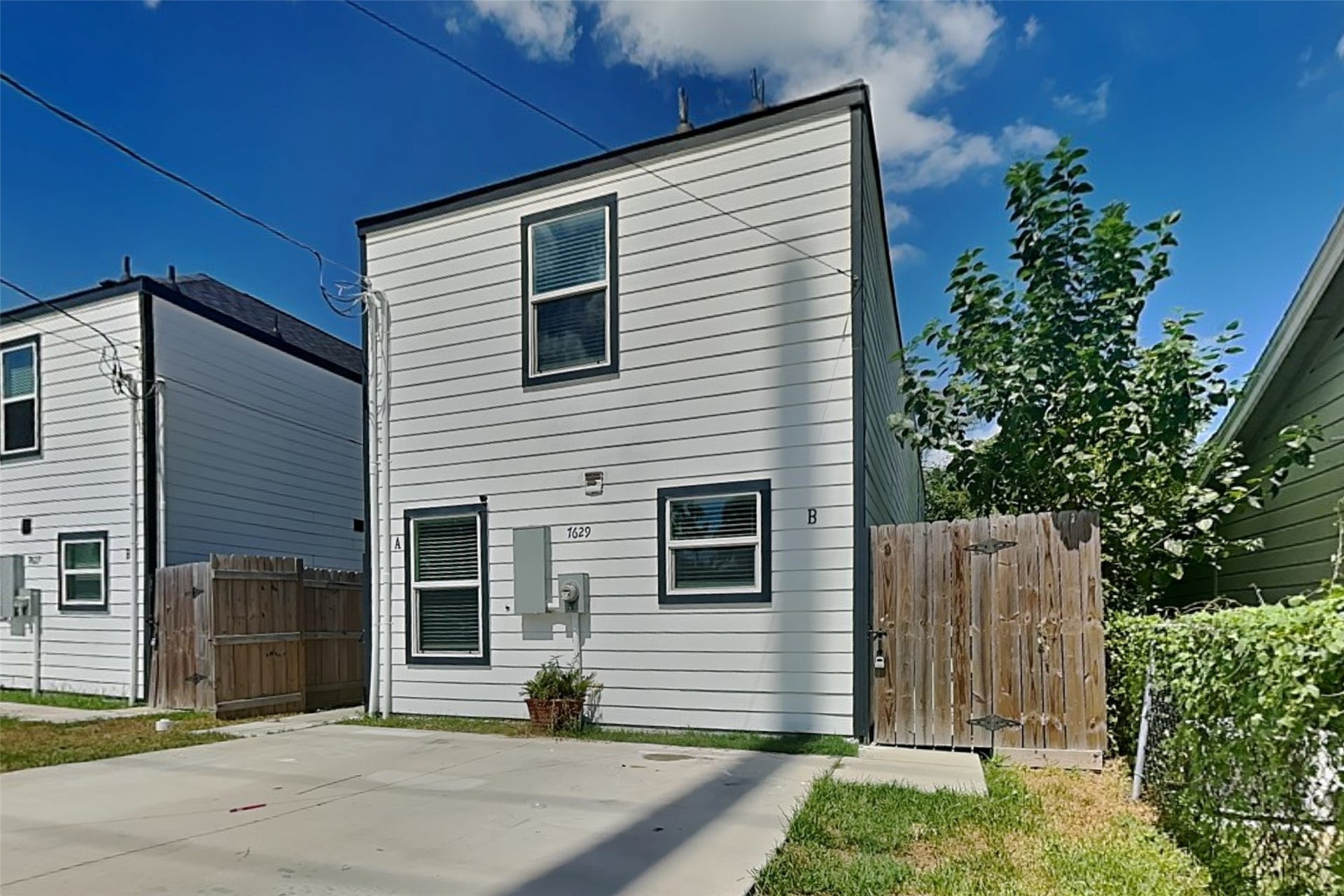 7629 Sundown Drive, #A, Houston, TX 77028 7629 Sundown Drive, #A, Houston, TX 77028